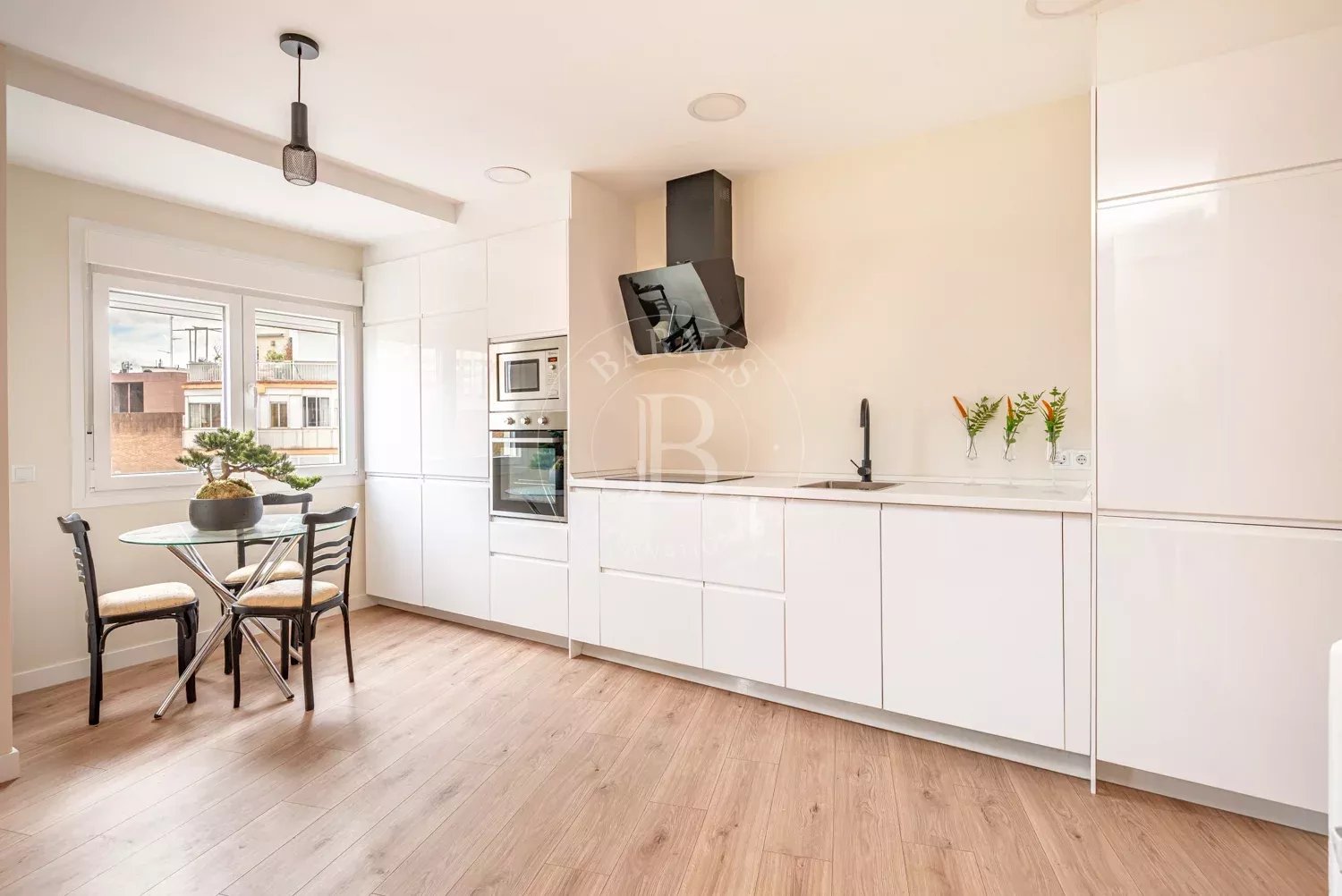 Madrid  - Apartment 3 Bedrooms - picture 2