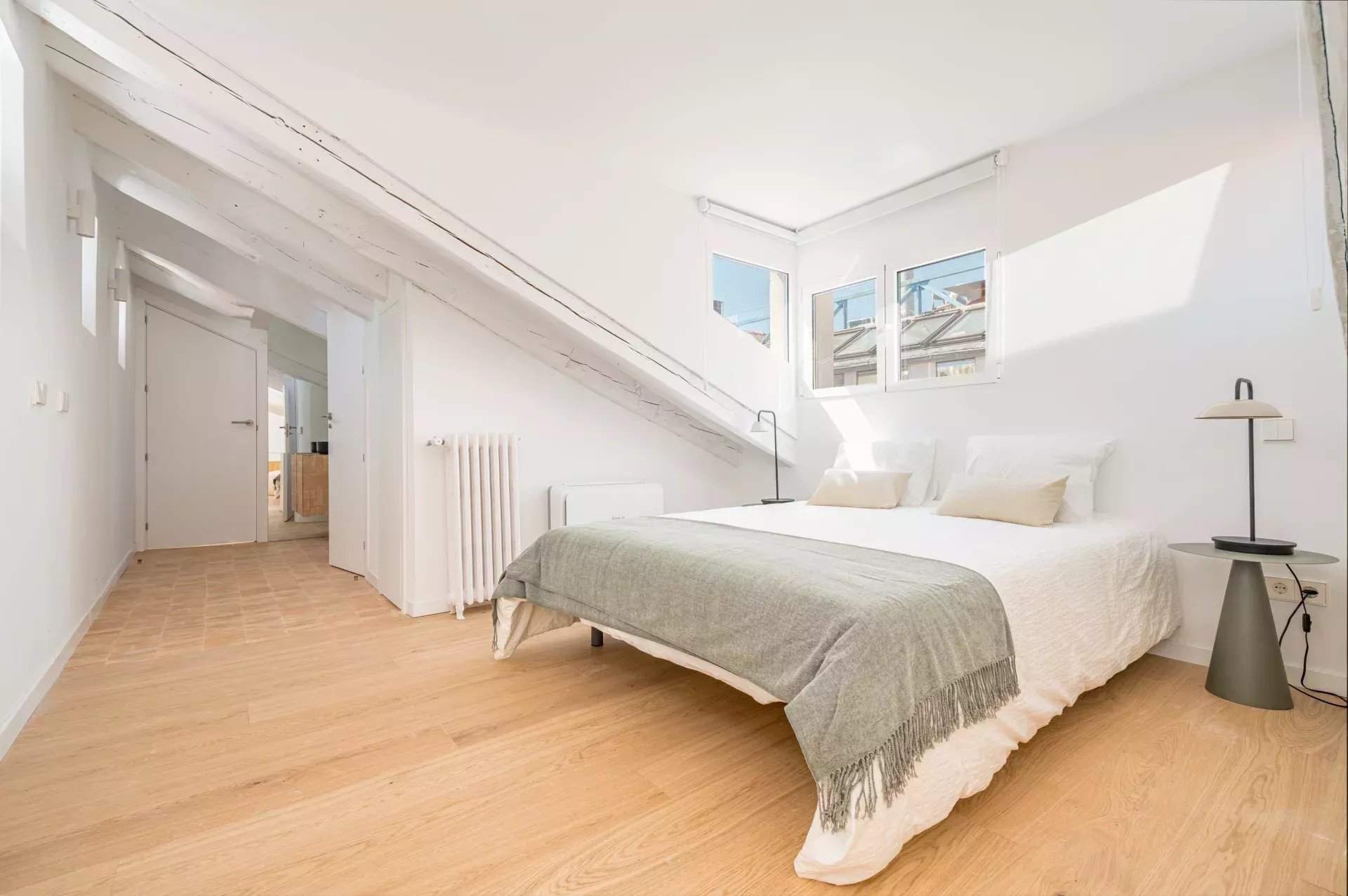 Madrid  - Apartment 4 Bedrooms - picture 8