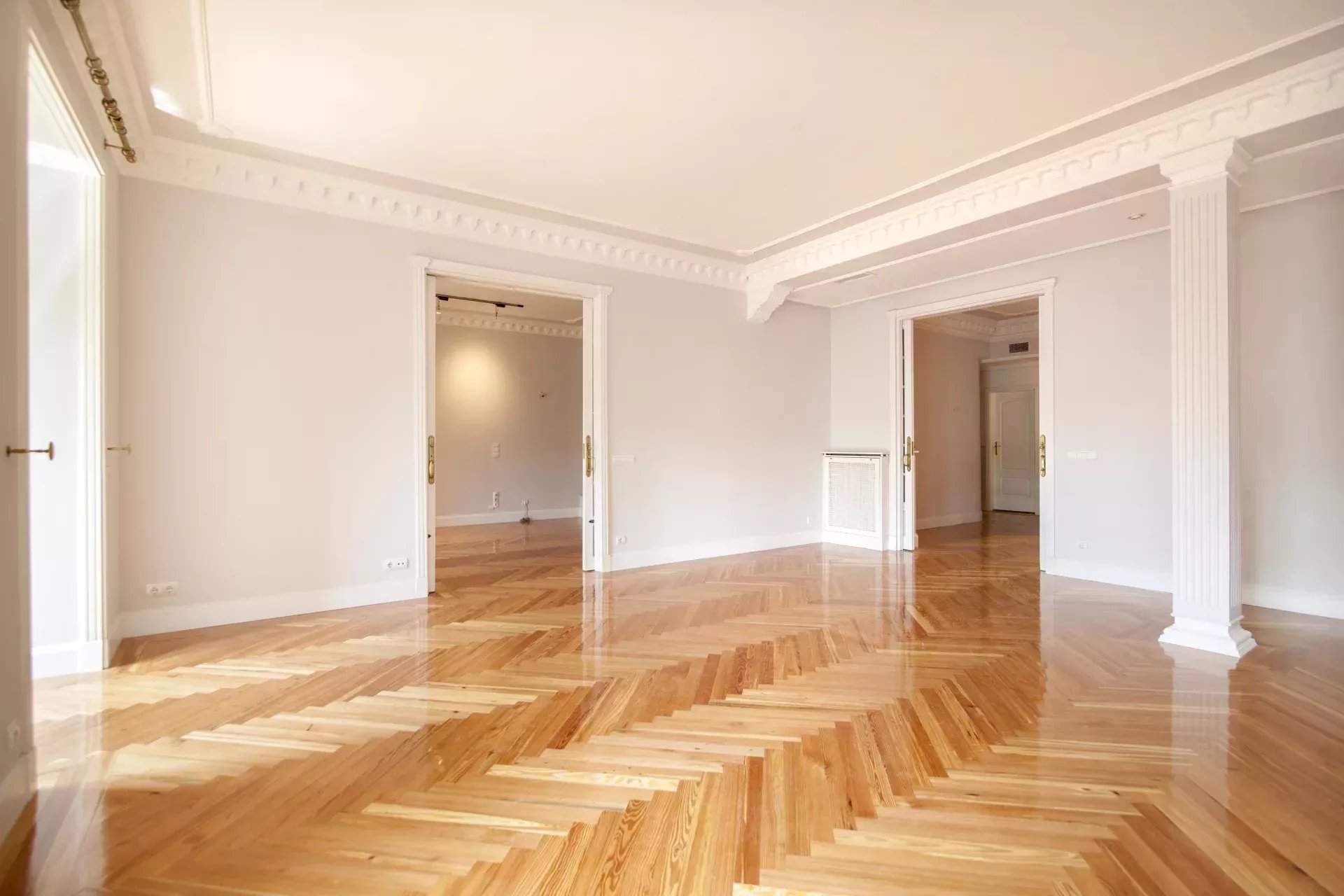 Madrid  - Appartement 5 Pièces 4 Chambres - picture 2