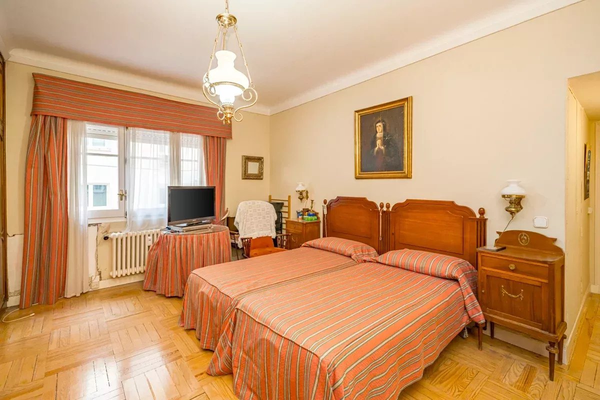 Madrid  - Piso 3 Cuartos 4 Habitaciones - picture 11