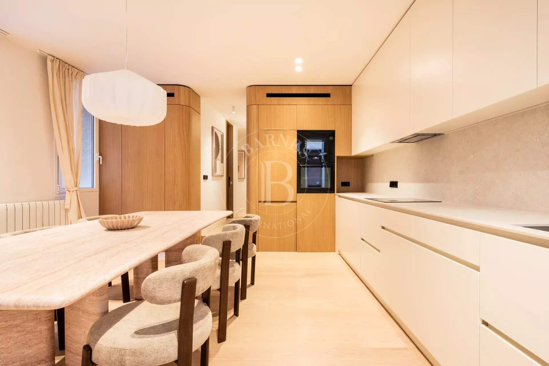 Madrid  - Apartment 3 Bedrooms - picture 3