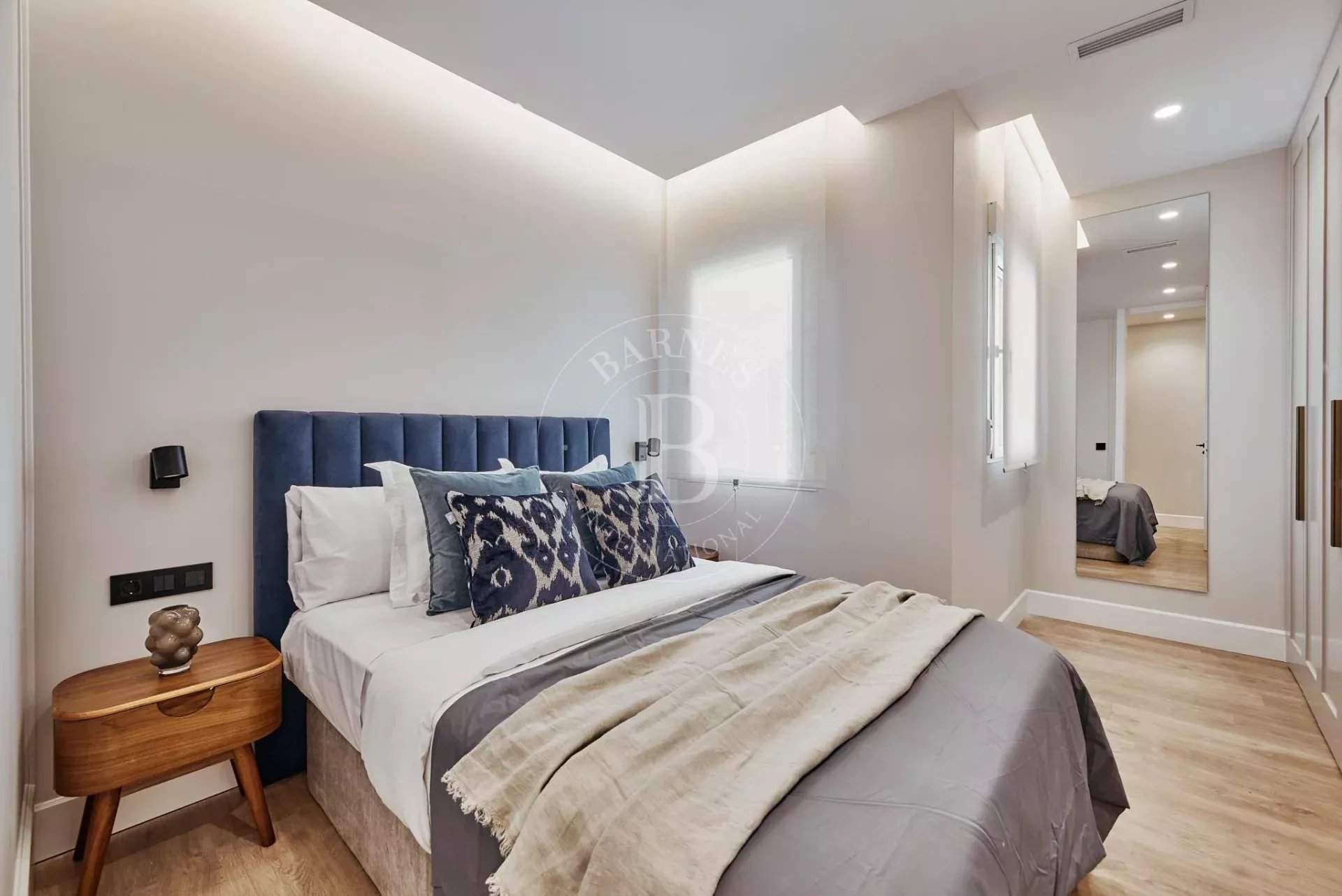 Madrid  - Apartment 3 Bedrooms - picture 20