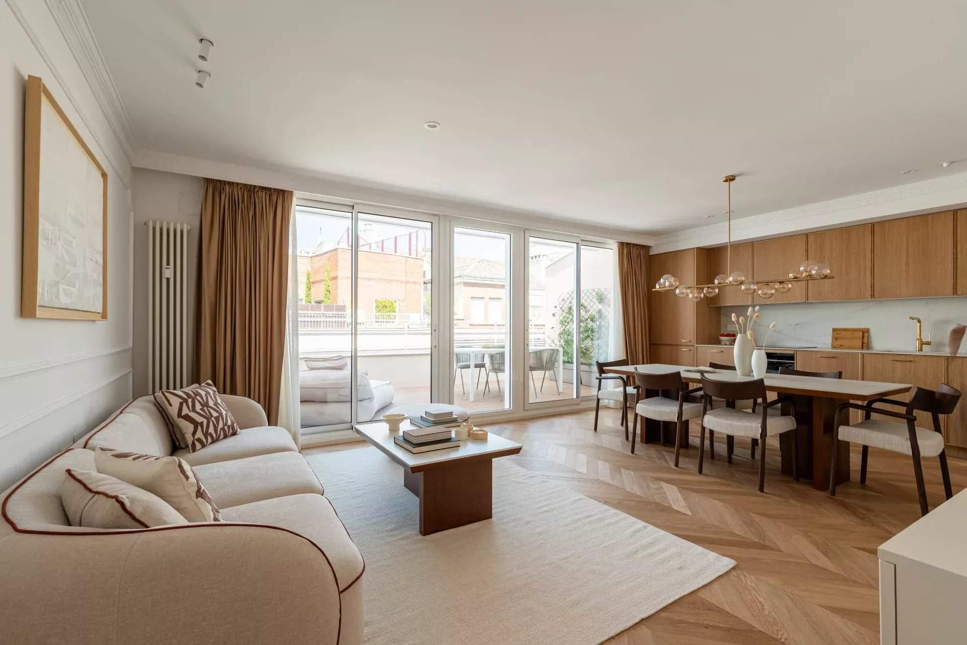 Madrid  - Penthouse 2 Bedrooms - picture 1