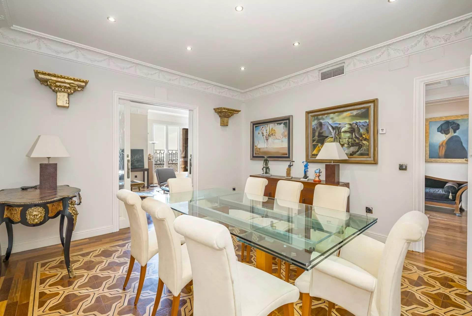 Madrid  - Apartment 4 Bedrooms - picture 9