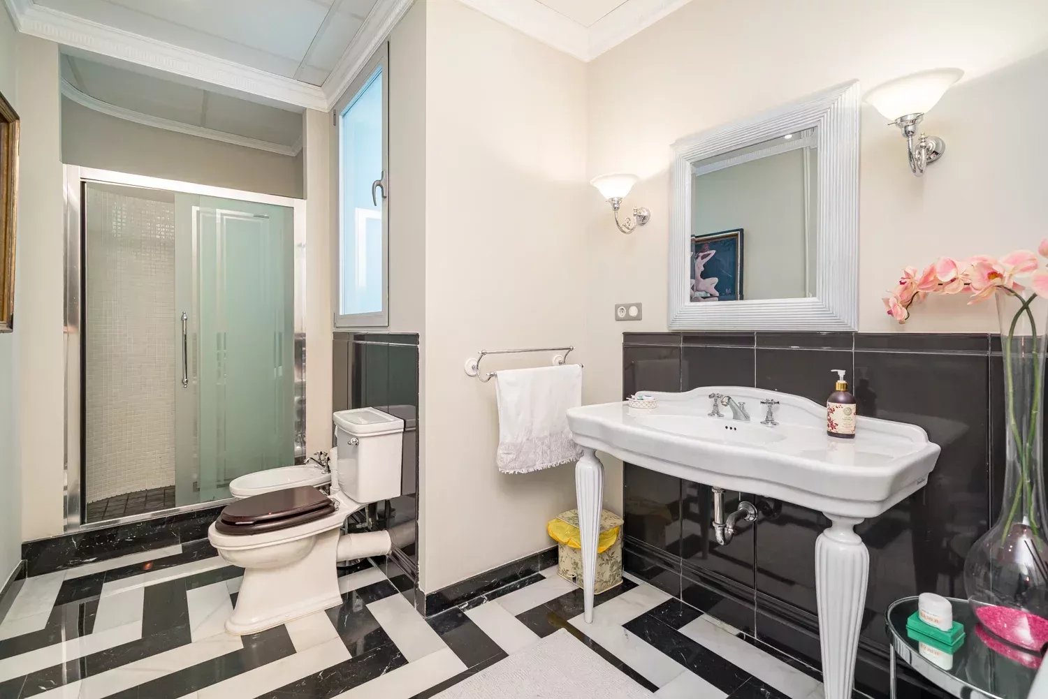 Madrid  - Piso 6 Cuartos 5 Habitaciones - picture 16