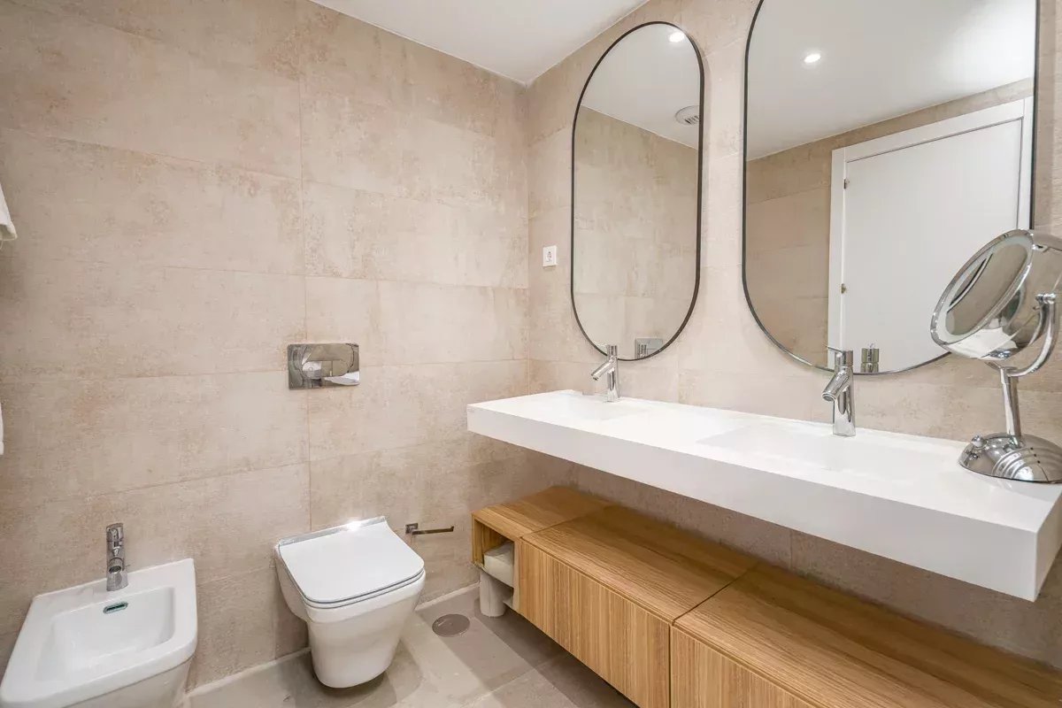 Madrid  - Apartment 4 Bedrooms - picture 19