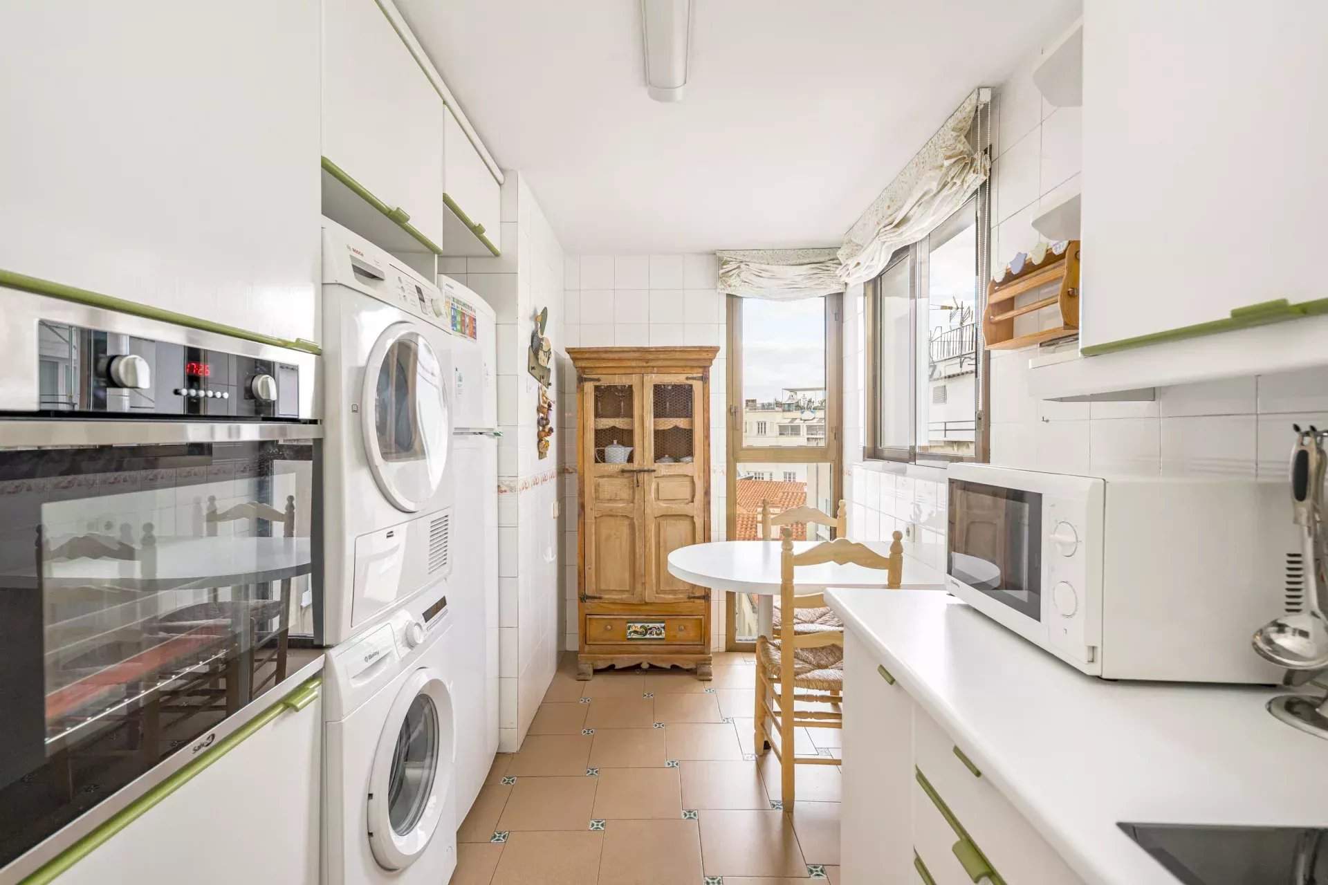 Madrid  - Apartment 3 Bedrooms - picture 15