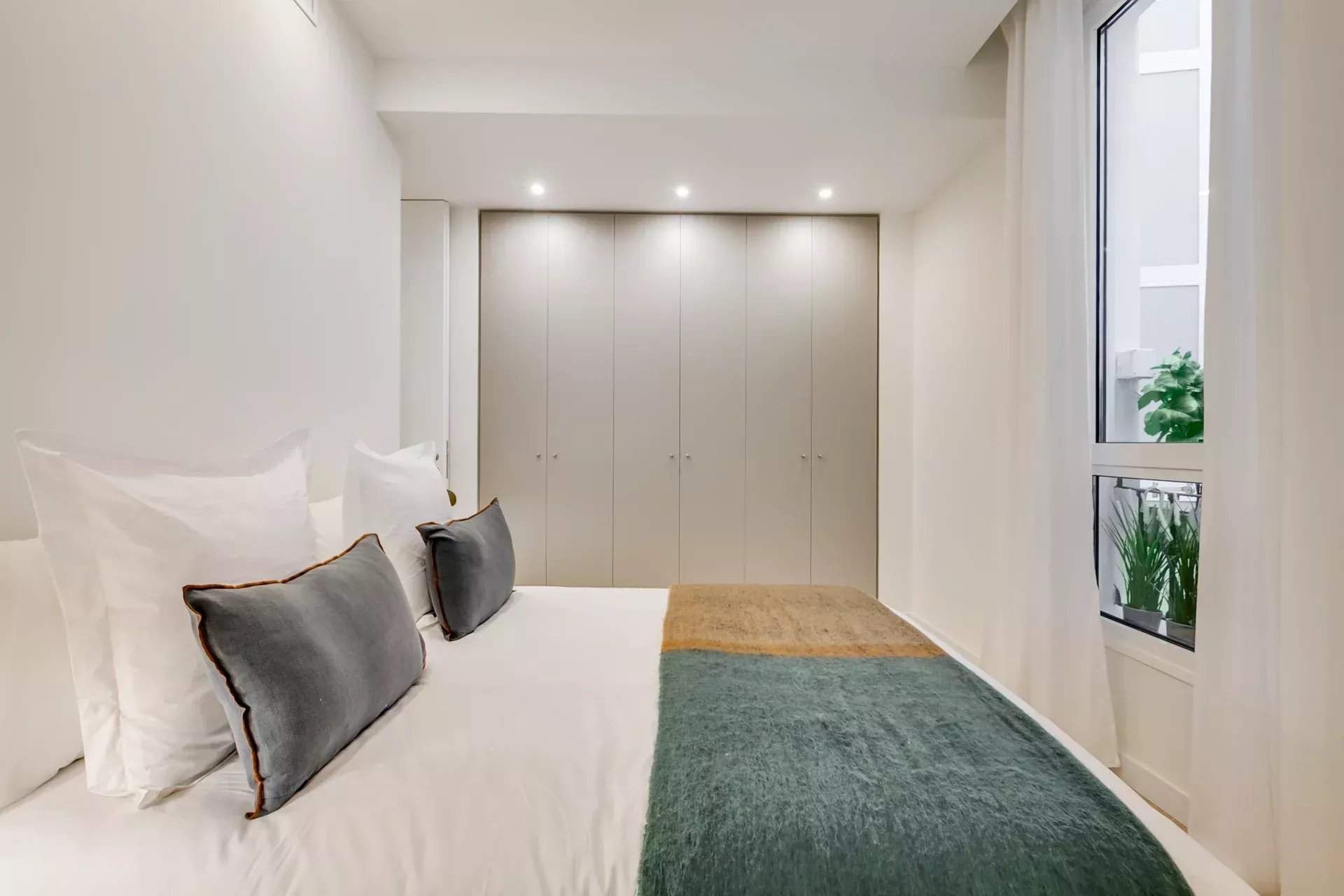 Madrid  - Apartment 2 Bedrooms - picture 20