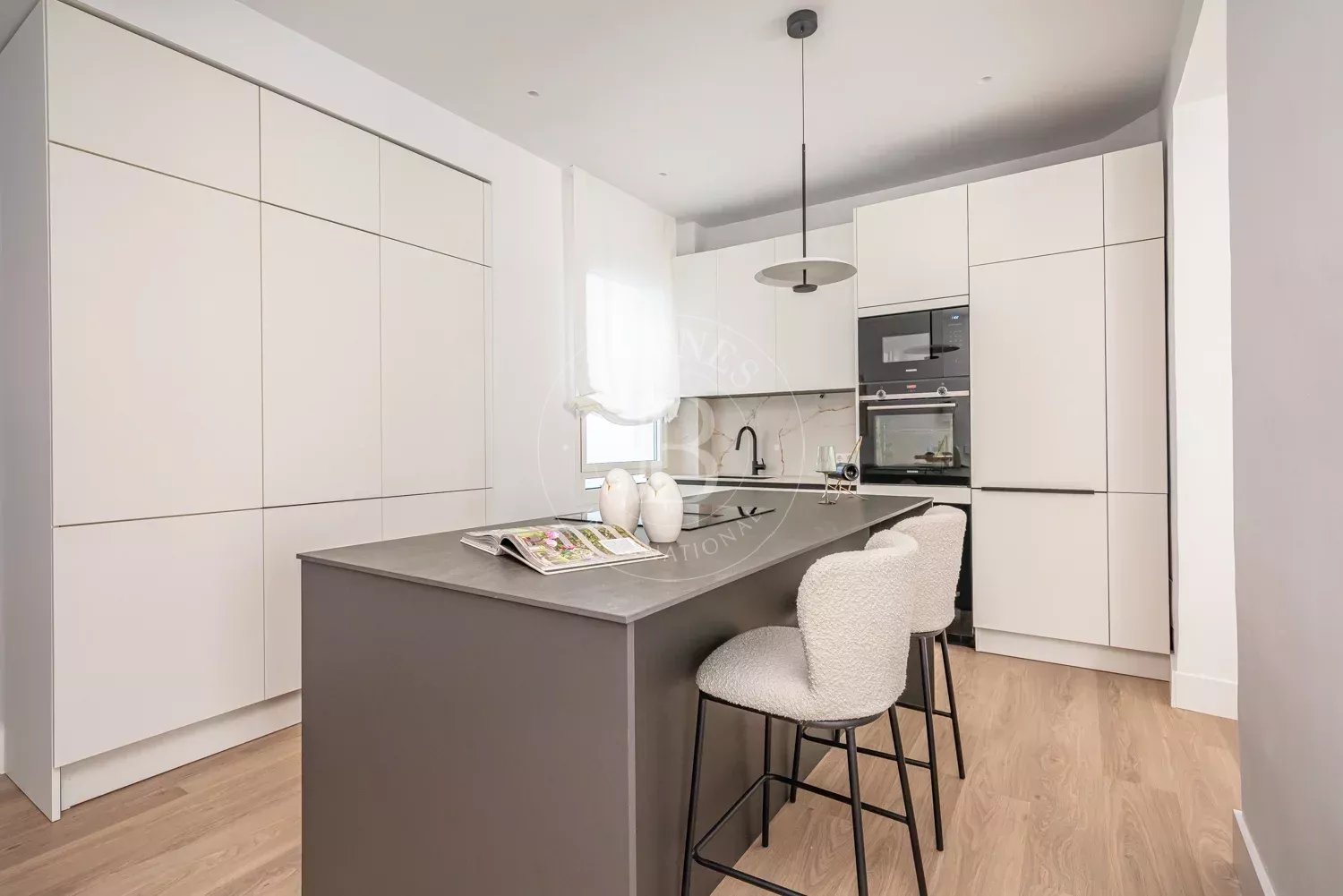 Madrid  - Apartment 3 Bedrooms - picture 11