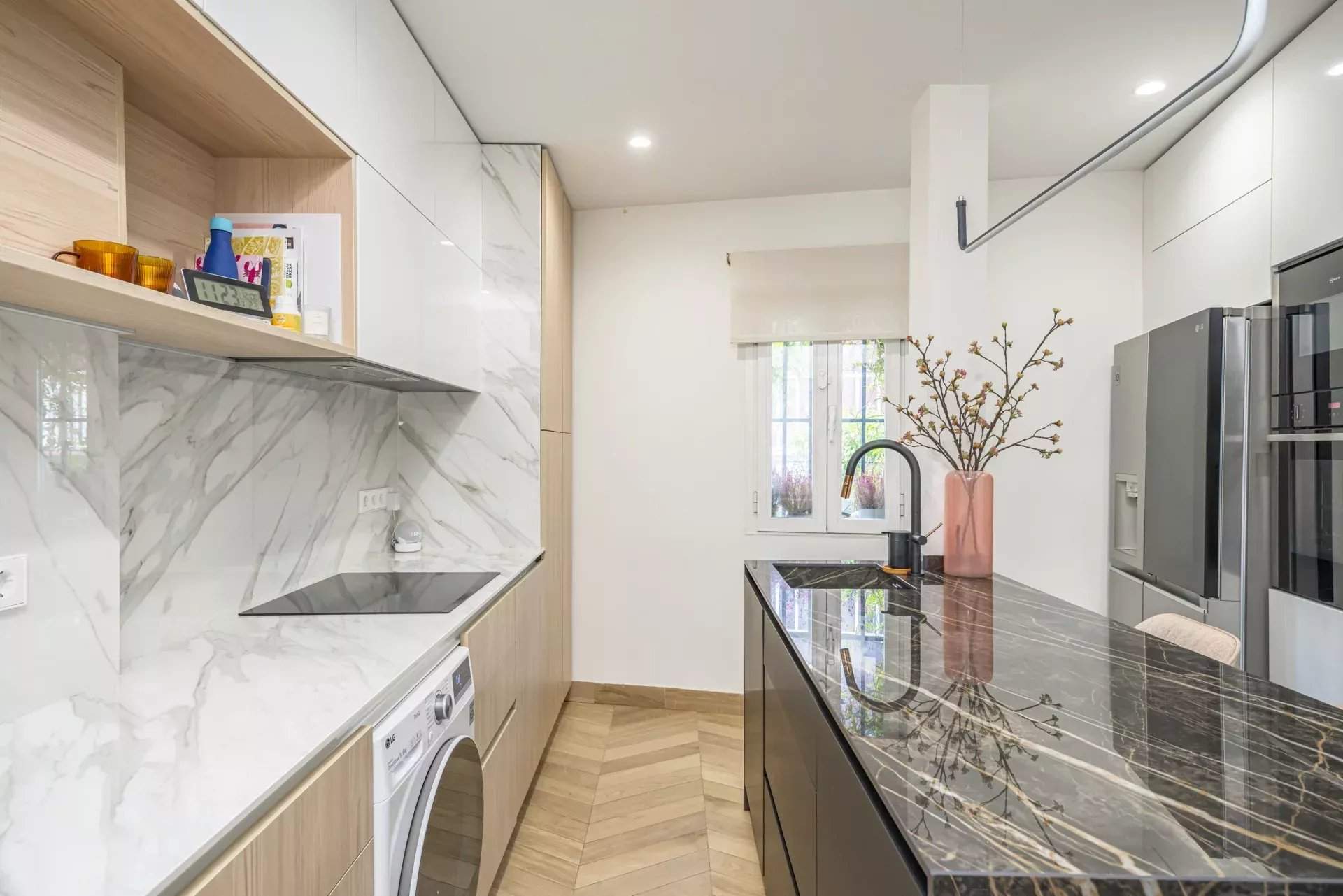 Madrid  - Penthouse 4 Bedrooms - picture 9