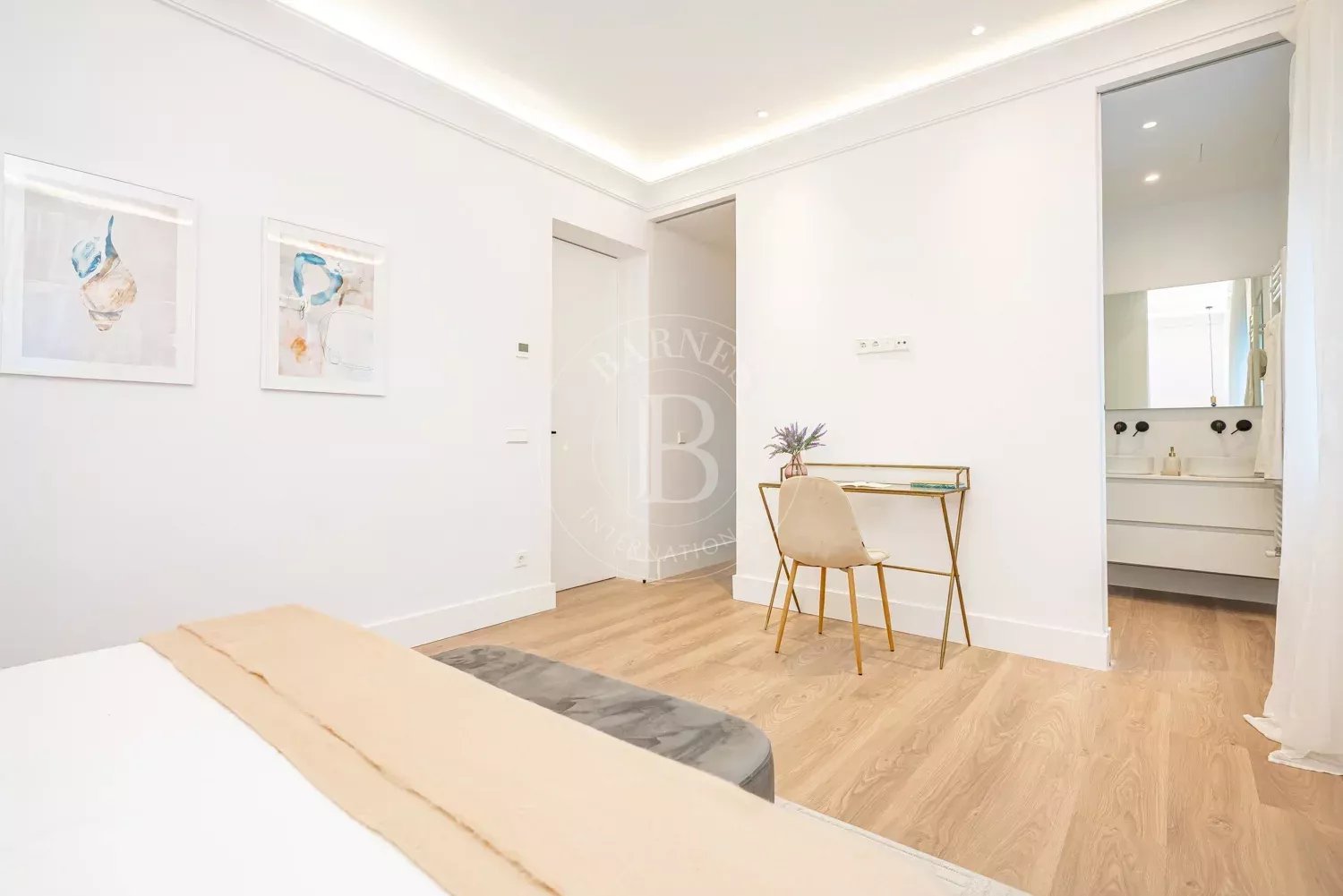 Madrid  - Apartment 3 Bedrooms - picture 15