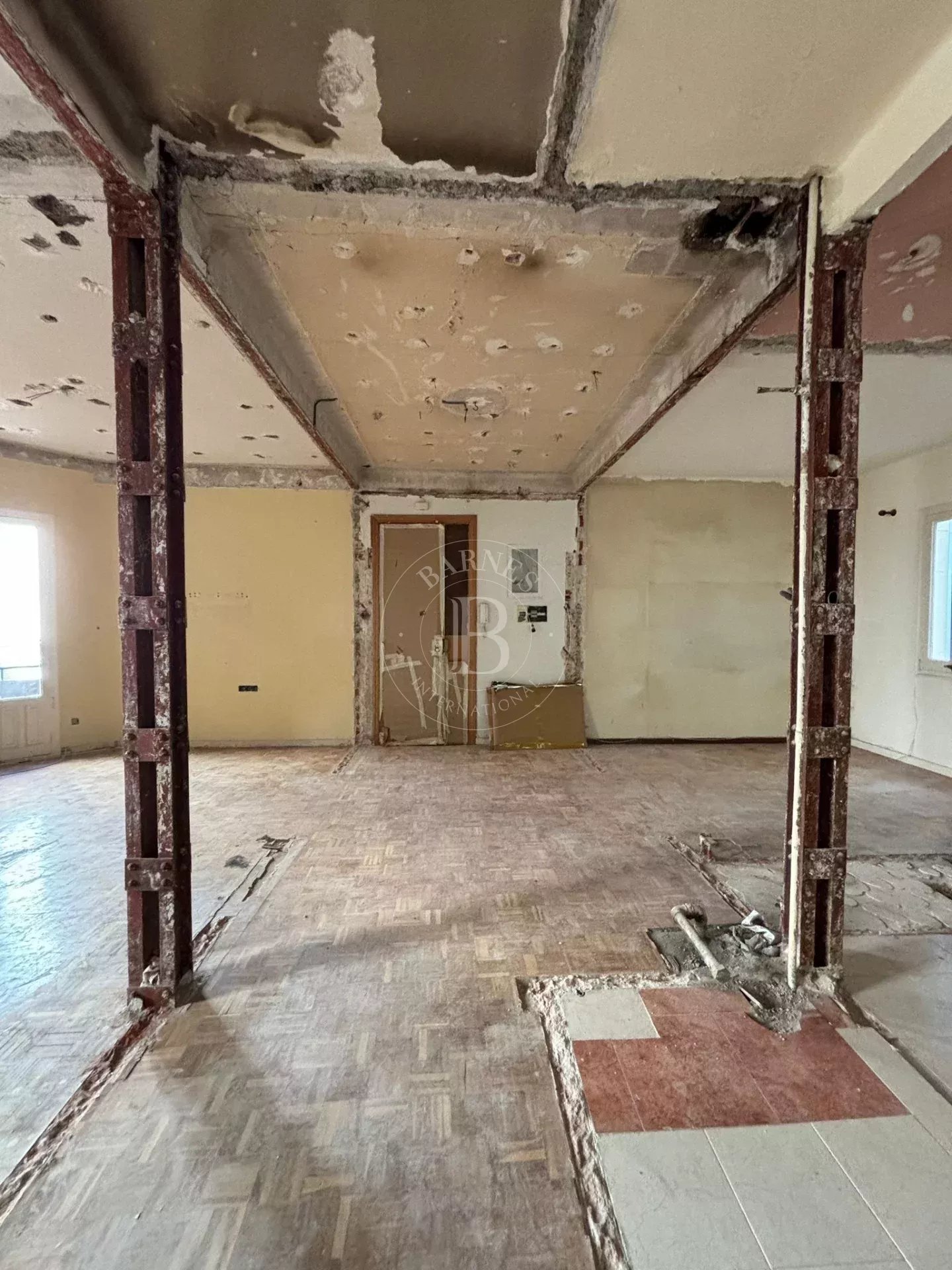 Madrid  - Apartment 3 Bedrooms - picture 8