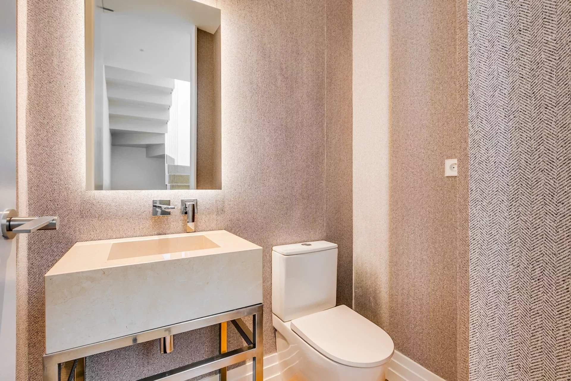 Madrid  - Penthouse 3 Bedrooms - picture 14