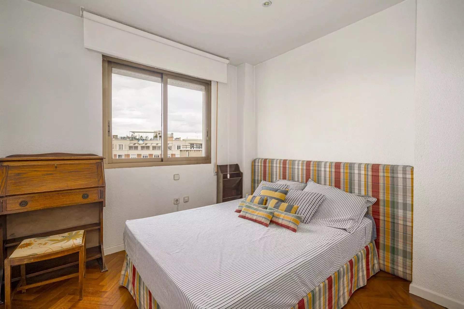 Madrid  - Apartment 3 Bedrooms - picture 12