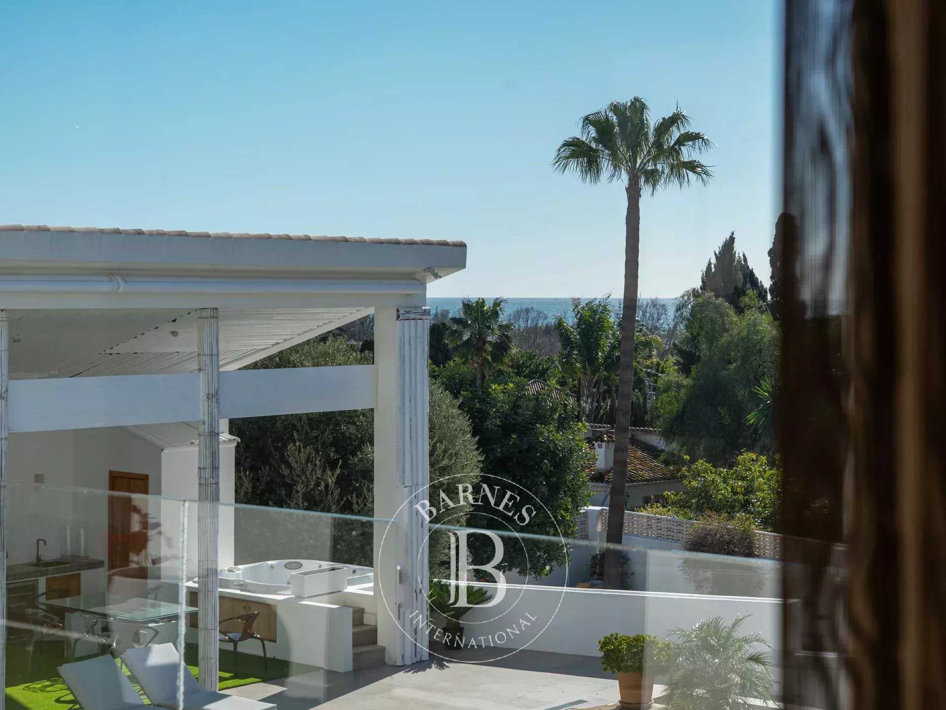 Marbella  - Villa 20 Pi&egrave;ces 6 Chambres