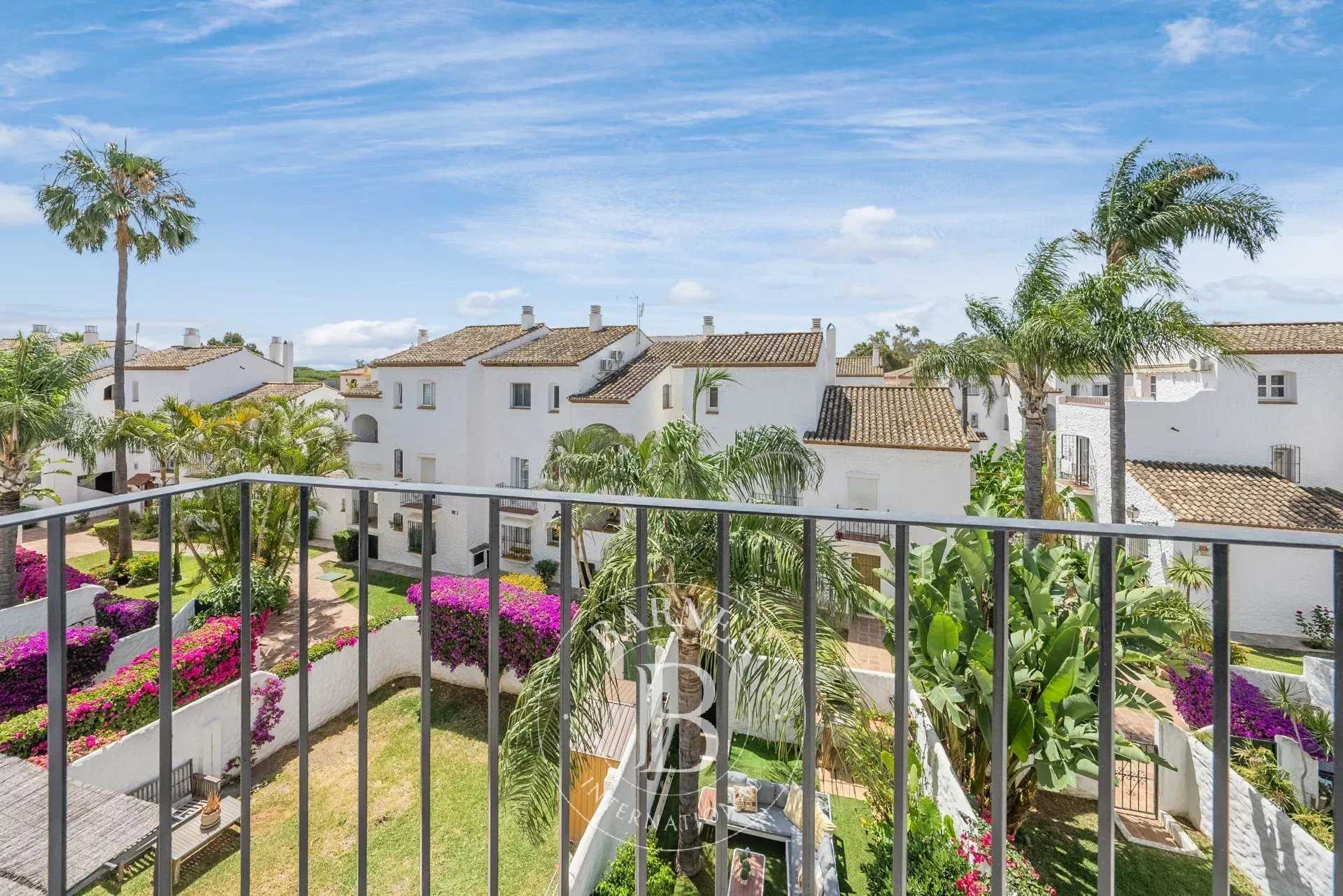 Estepona  - Appartement 3 Pi&egrave;ces 2 Chambres