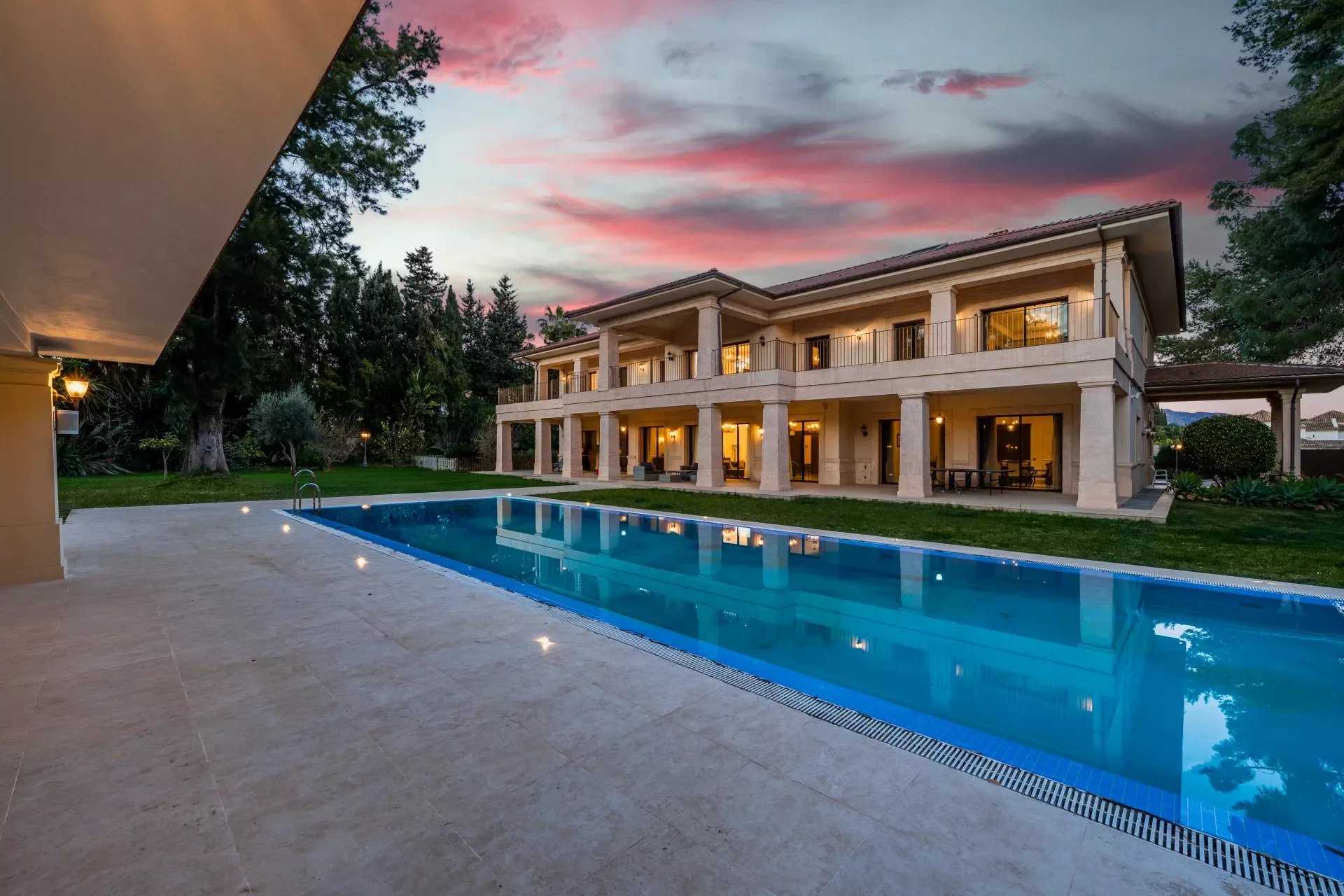 Villa Marbella  -  ref 82560791 (picture 1)
