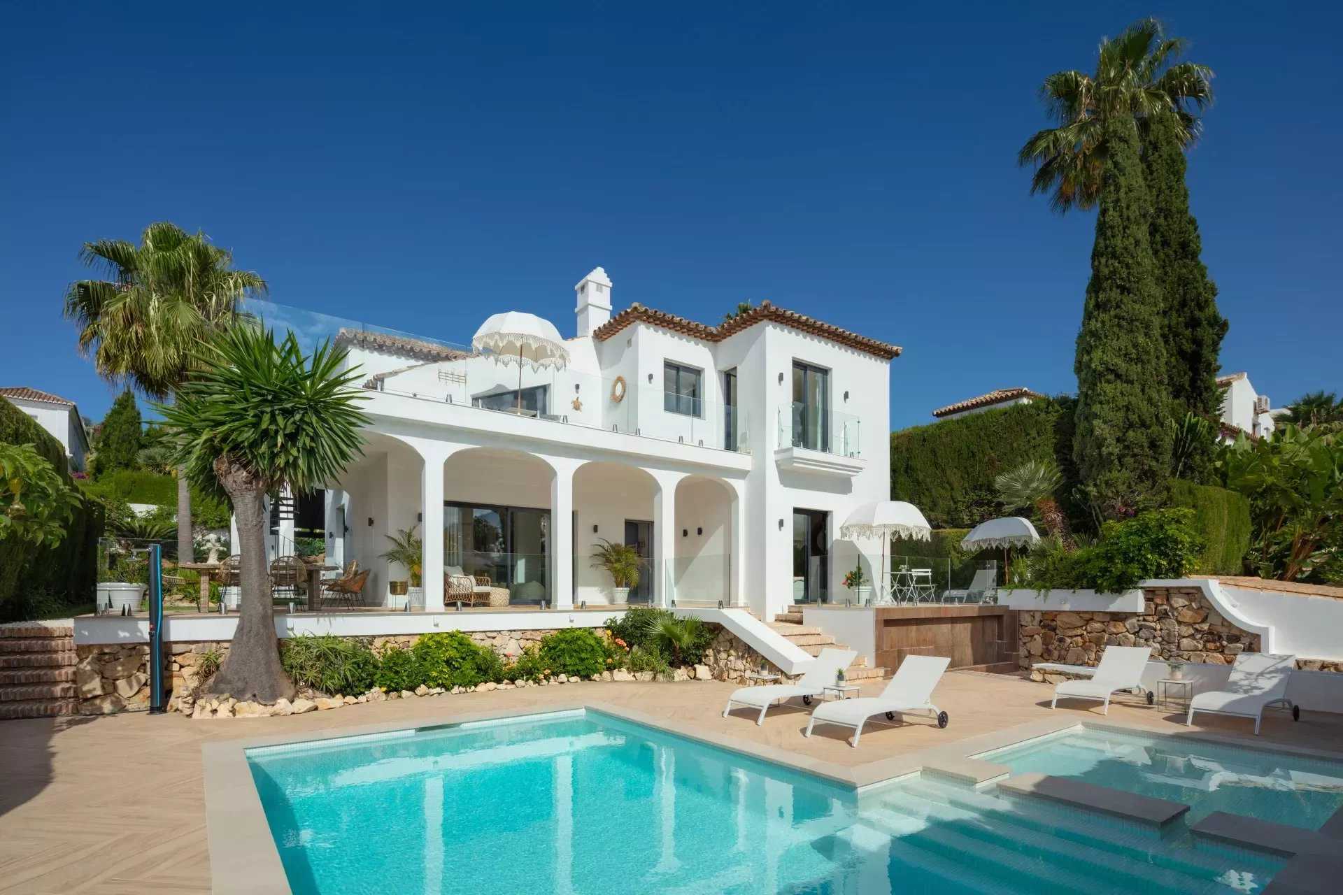 Marbella  - Villa 5 Cuartos 4 Habitaciones