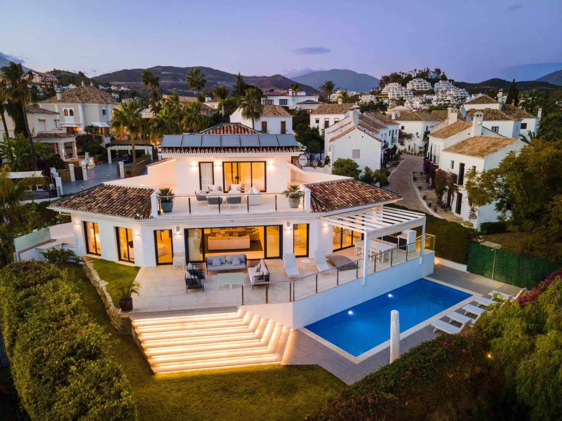 Villa Marbella  -  ref 83020150 (picture 1)