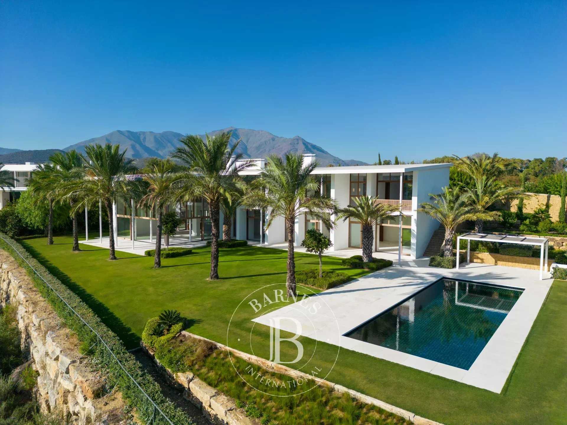 Villa Marbella  -  ref 84653606 (picture 1)