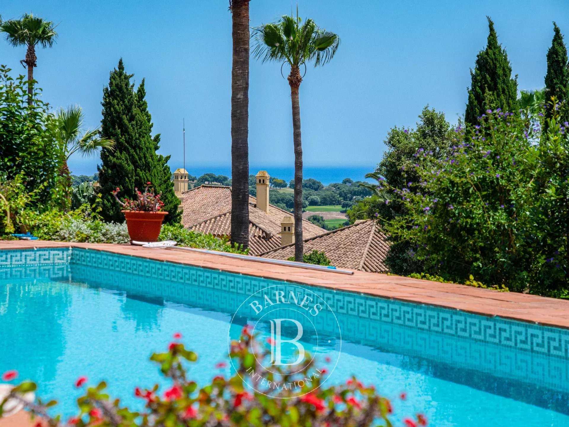Villa Sotogrande  -  ref 86008427 (picture 2)