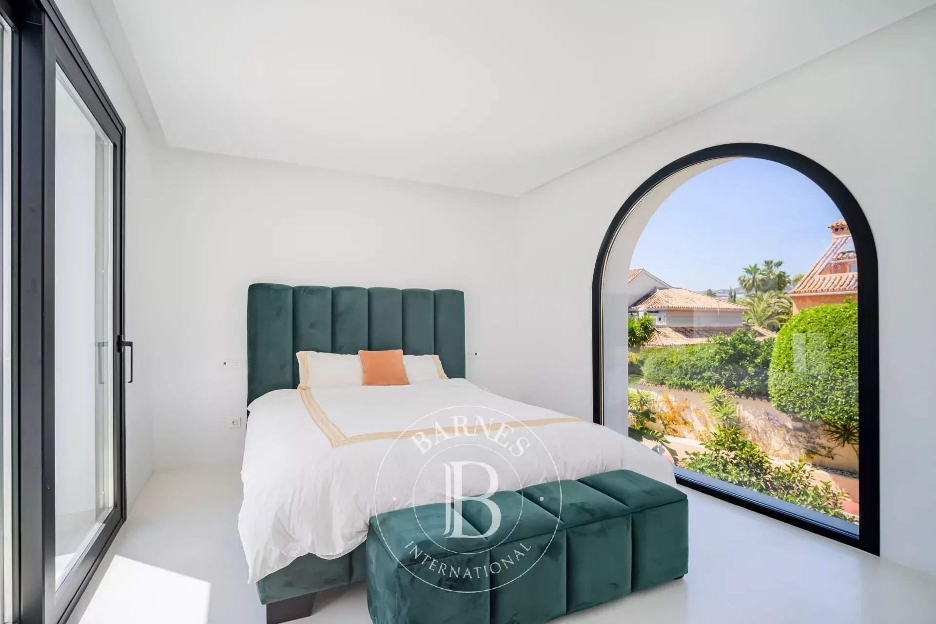 Marbella  - Villa 5 Bedrooms - picture 11