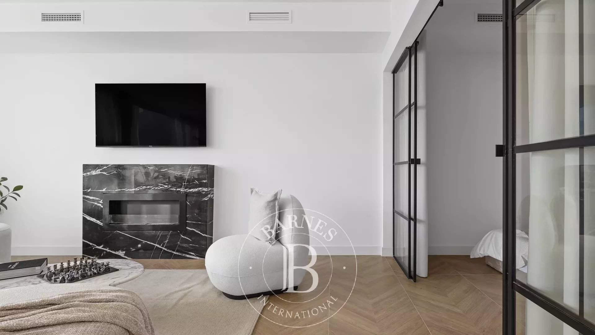 Nueva Andalucia  - Apartment 4 Bedrooms - picture 4