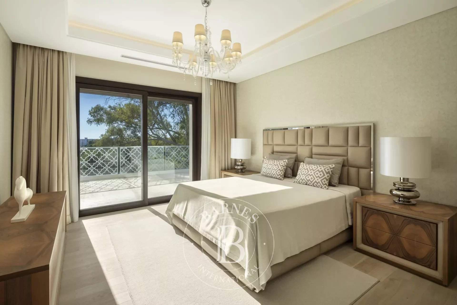 Nueva Andalucia  - Villa 5 Bedrooms - picture 8