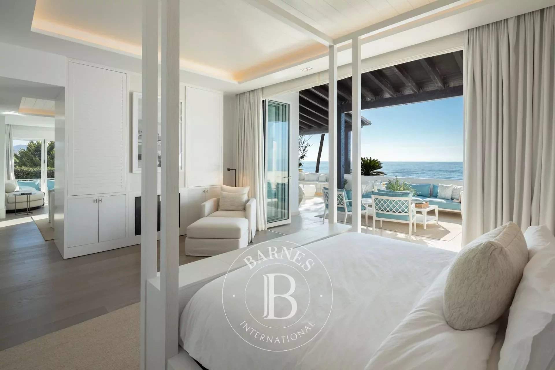 Marbella  - Duplex 3 Bedrooms - picture 7