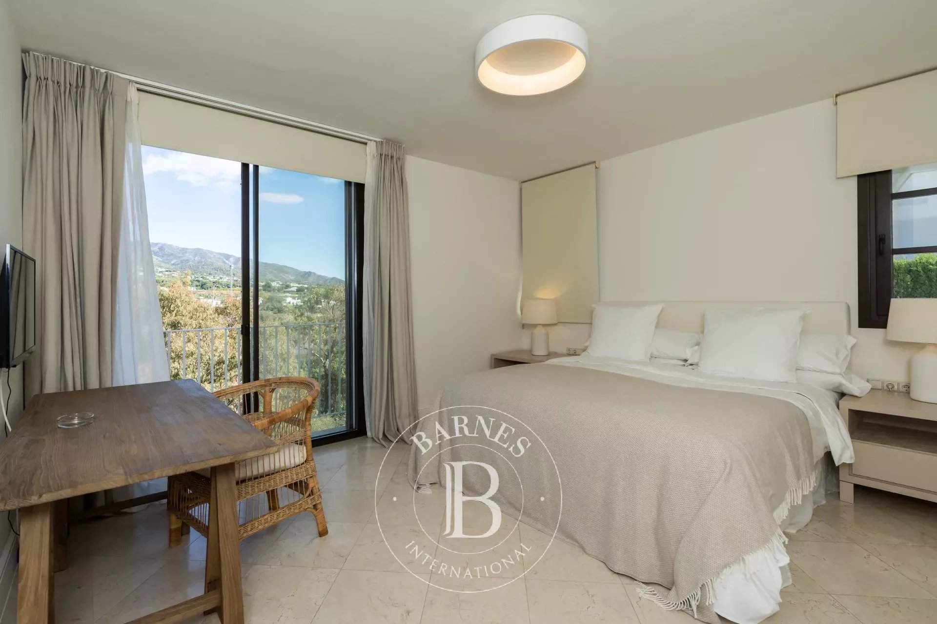 Marbella  - Villa 5 Bedrooms - picture 8