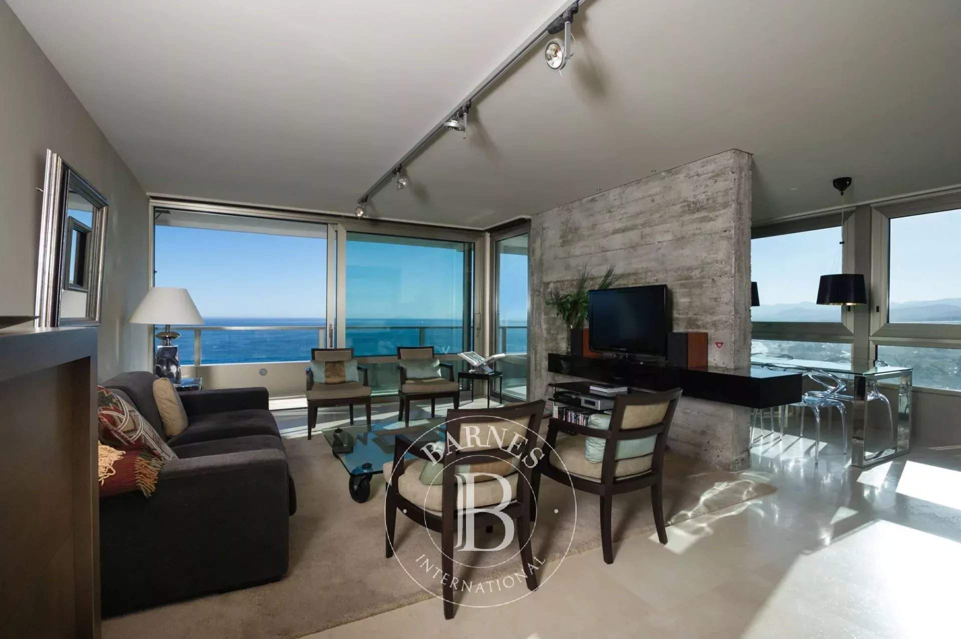 Marbella  - Penthouse 3 Bedrooms - picture 11