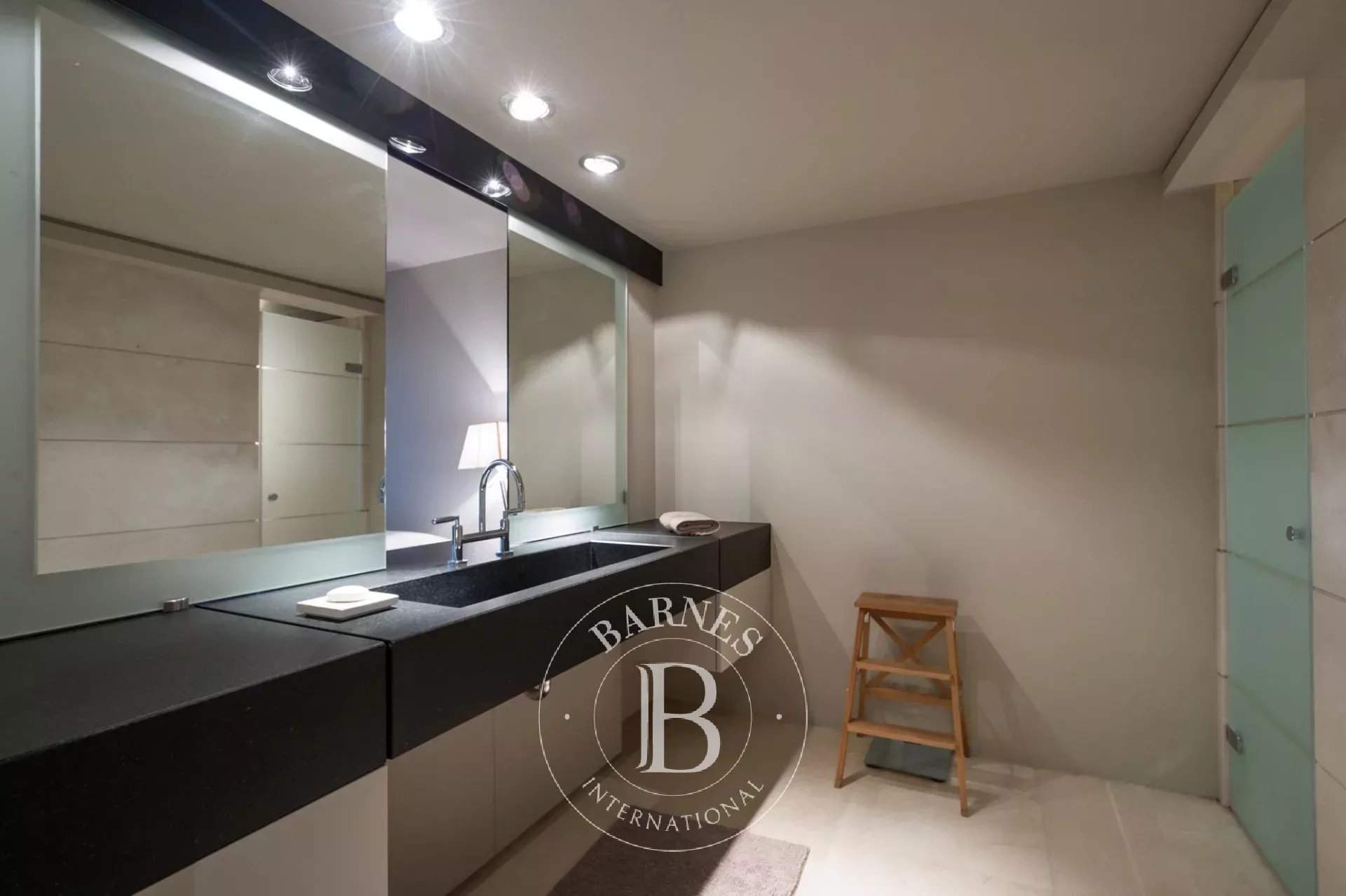 Marbella  - Penthouse 3 Bedrooms - picture 18