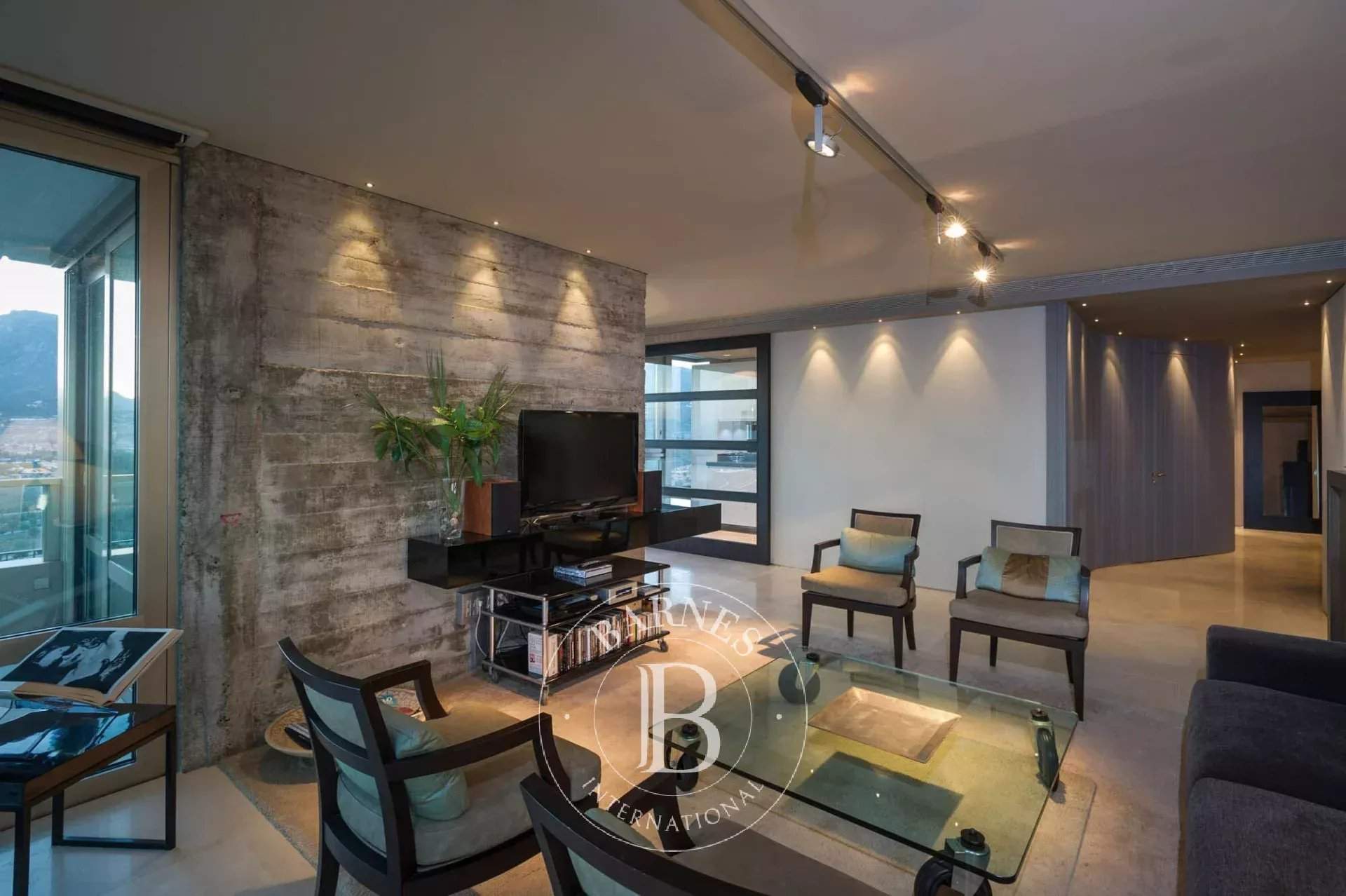 Marbella  - Penthouse 3 Bedrooms - picture 8