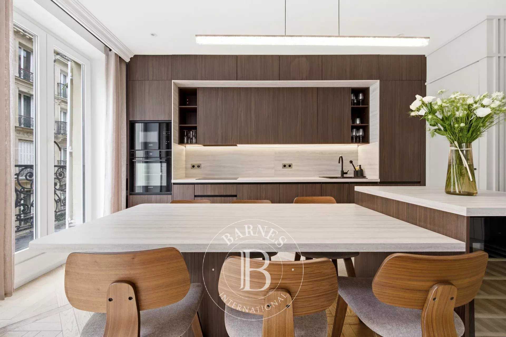 Paris  - Apartment 2 Bedrooms