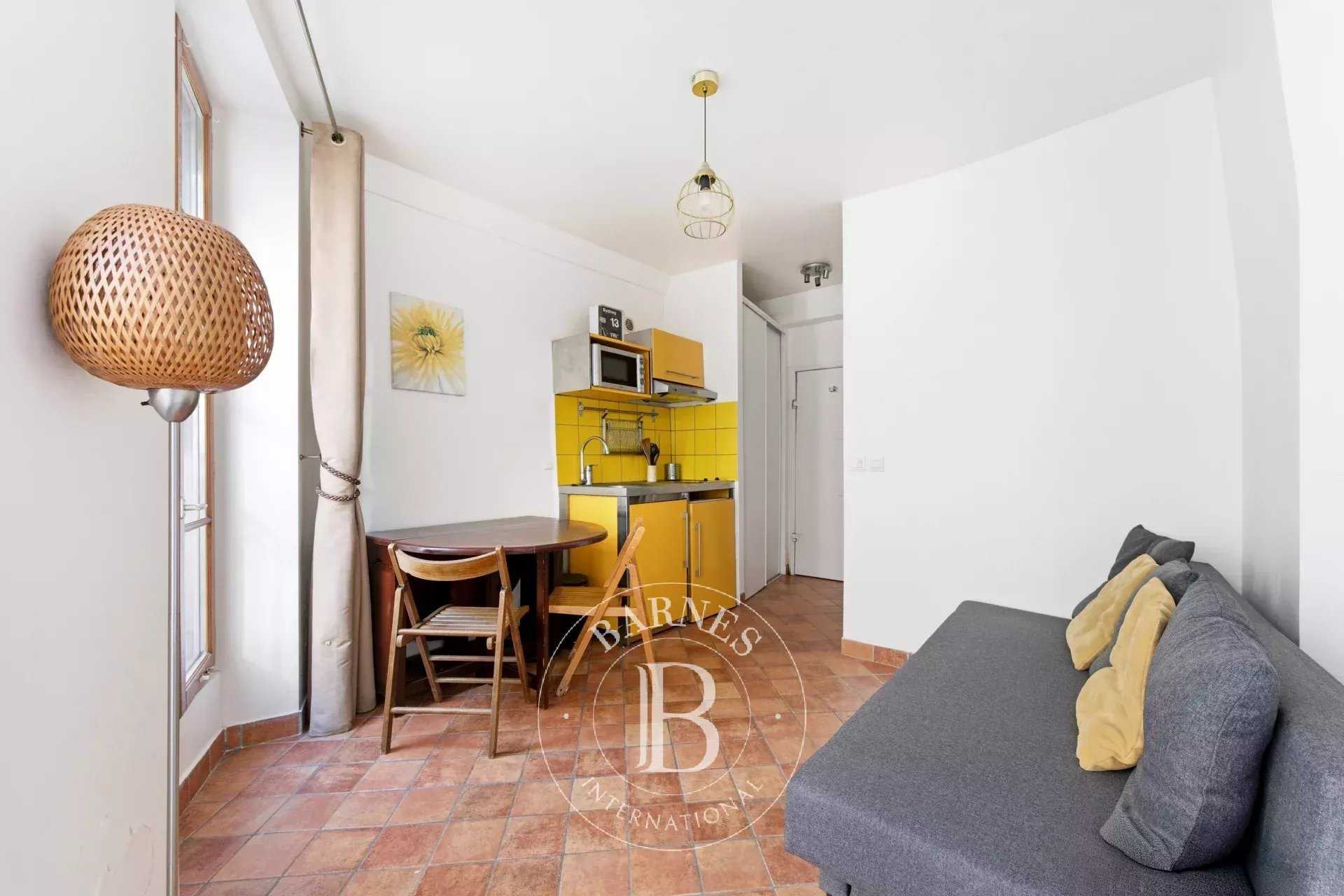 Paris  - Piso 1 Cuarto