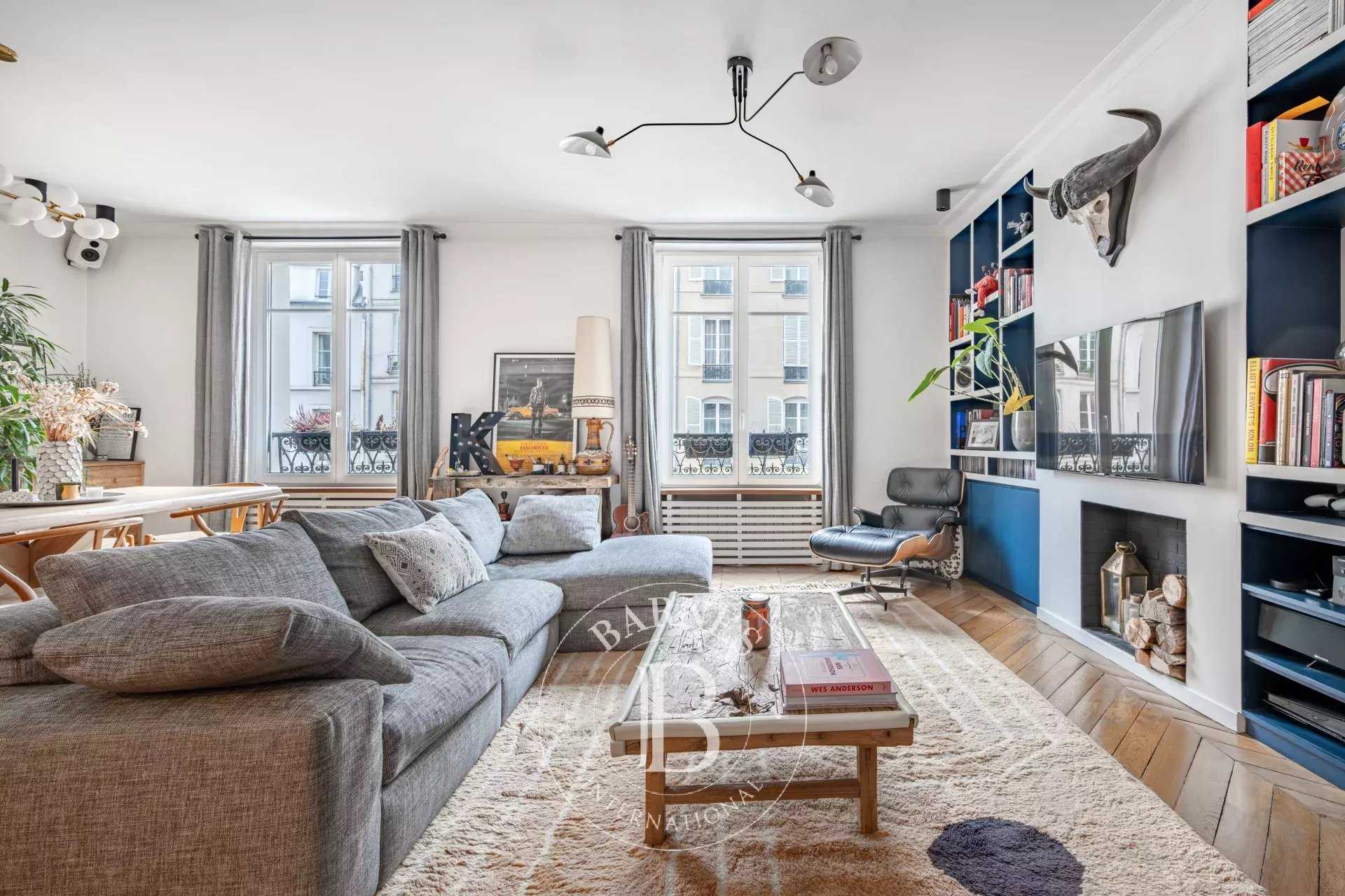 Paris  - Appartement 3 Pièces 2 Chambres