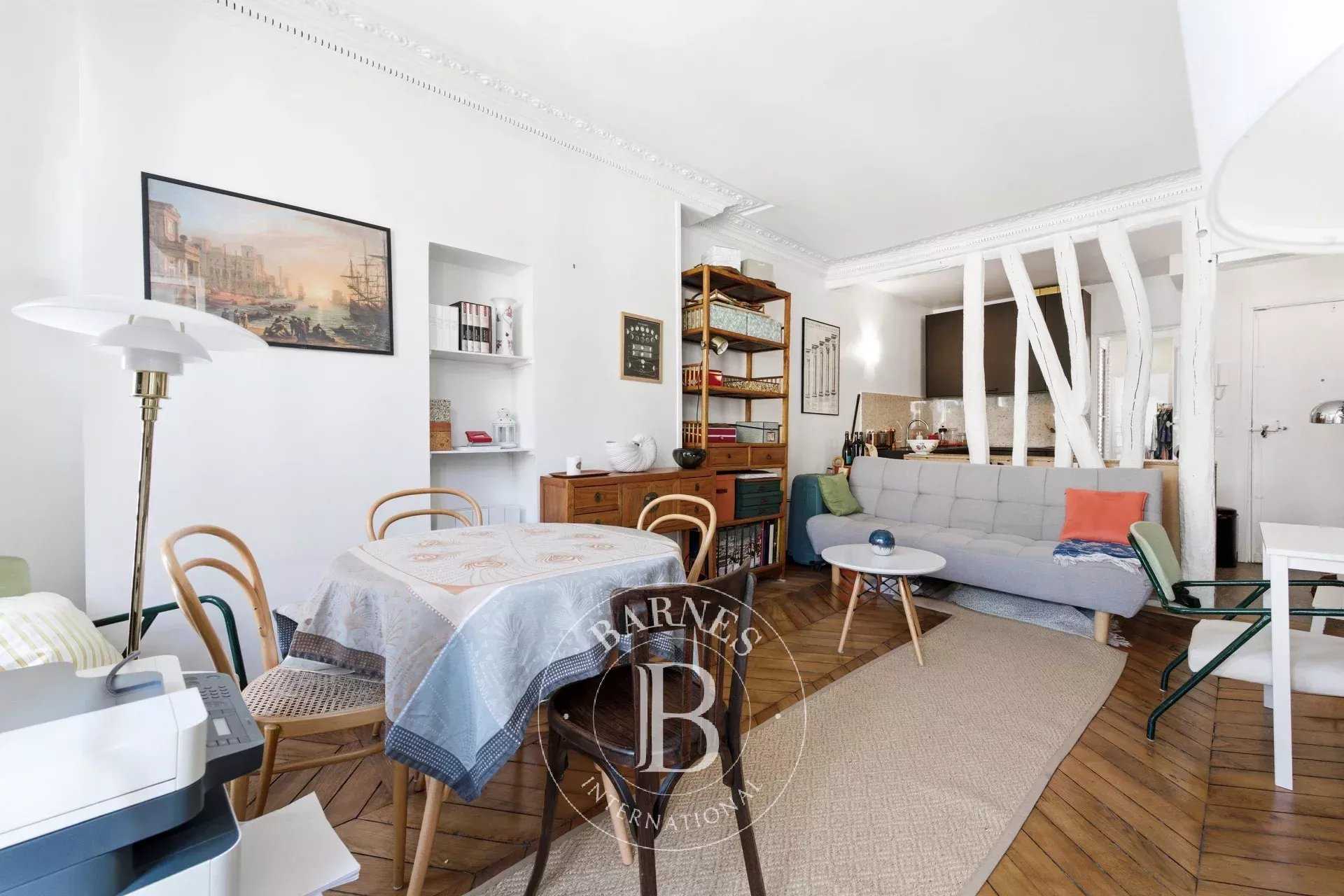 Paris  - Piso 2 Cuartos, 1 Habitacion