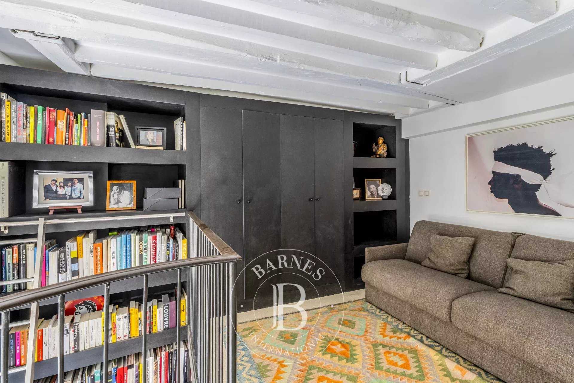 Paris  - Apartment 