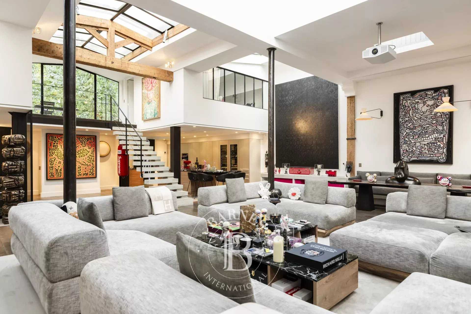 Paris  - Apartment 4 Bedrooms