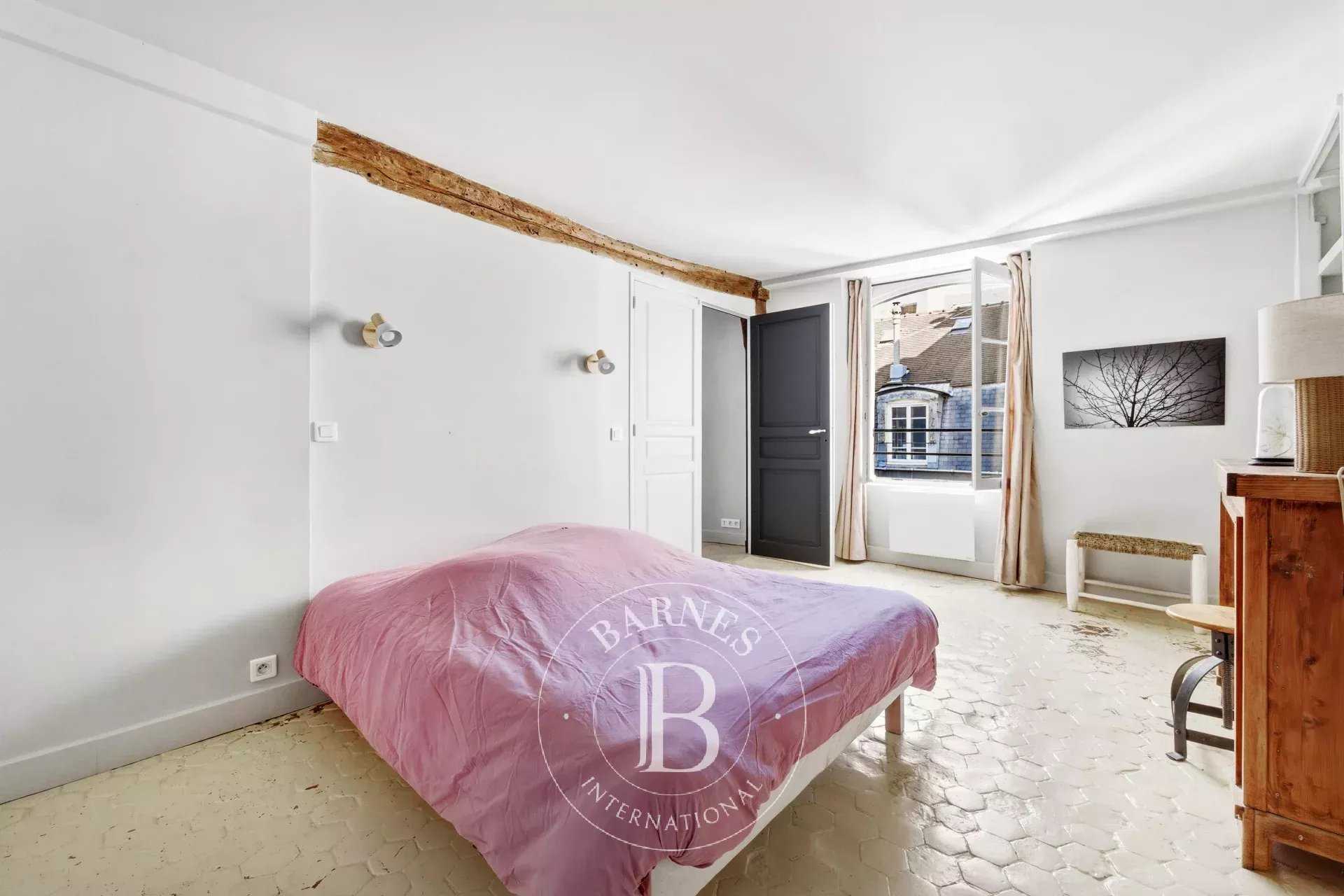 Paris  - Appartement 2 Pi&egrave;ces, 1 Chambre