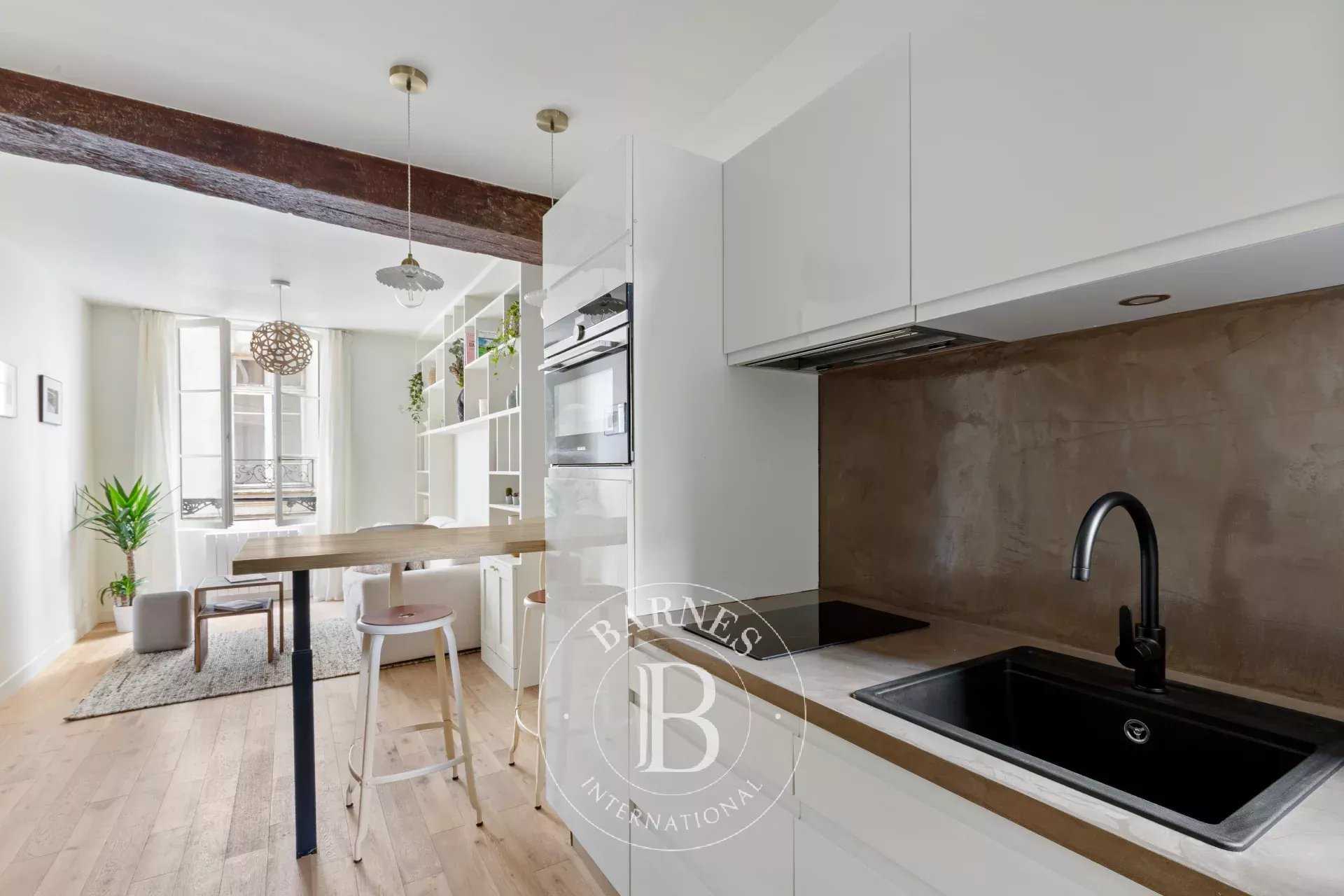 Paris  - Piso 2 Cuartos, 1 Habitacion