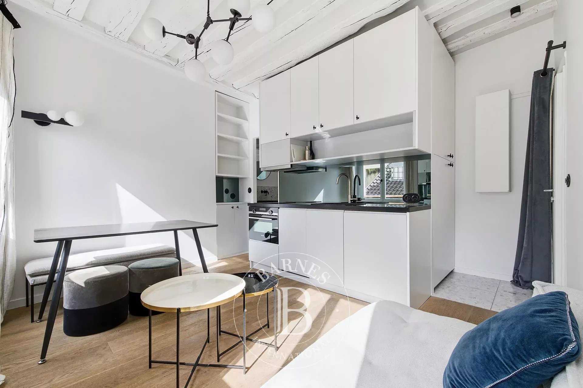 Paris  - Appartement 2 Pi&egrave;ces, 1 Chambre