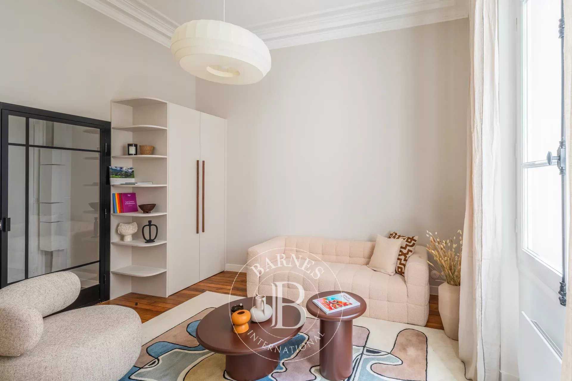 Paris  - Apartment 2 Bedrooms