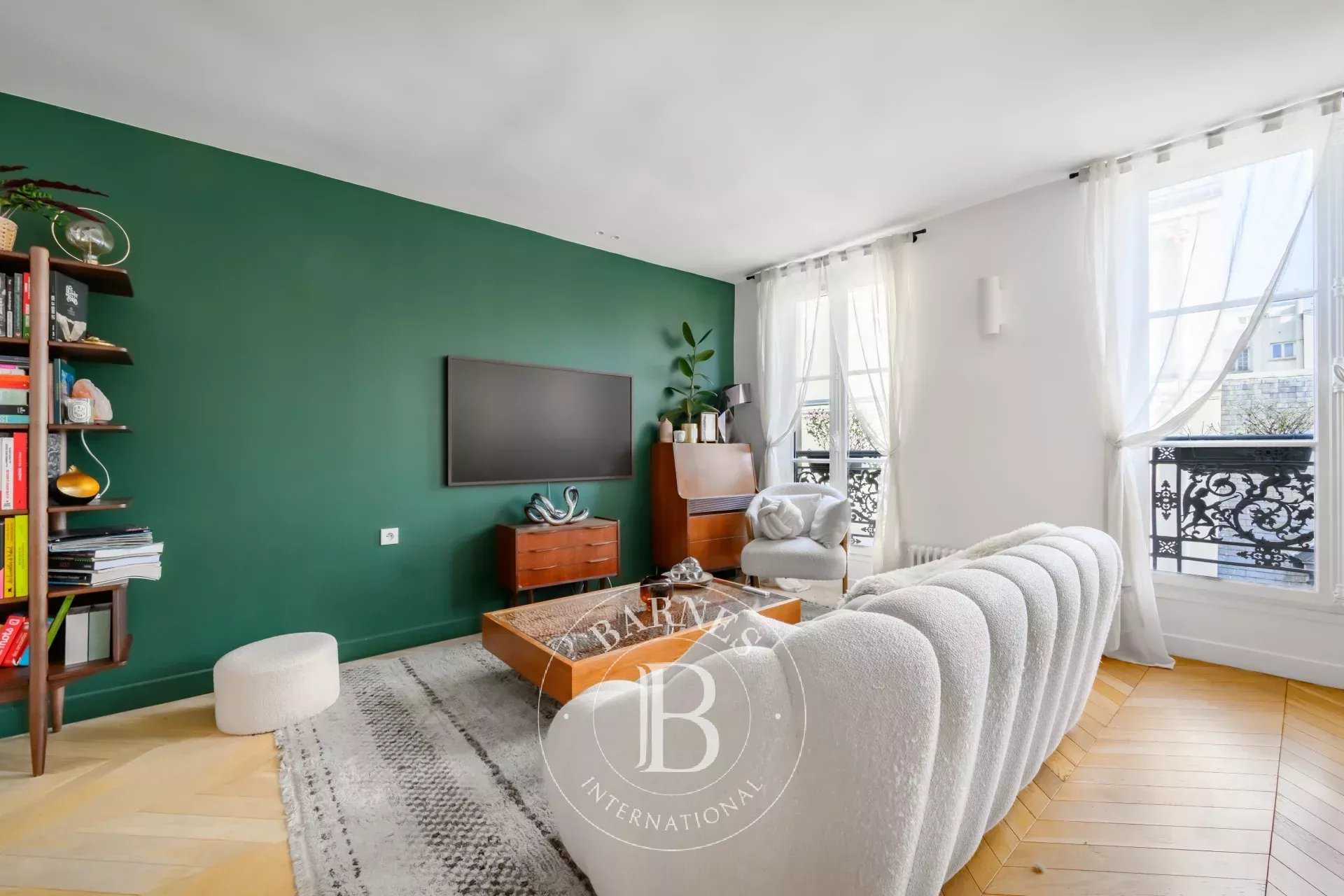 Paris  - Apartment 3 Bedrooms