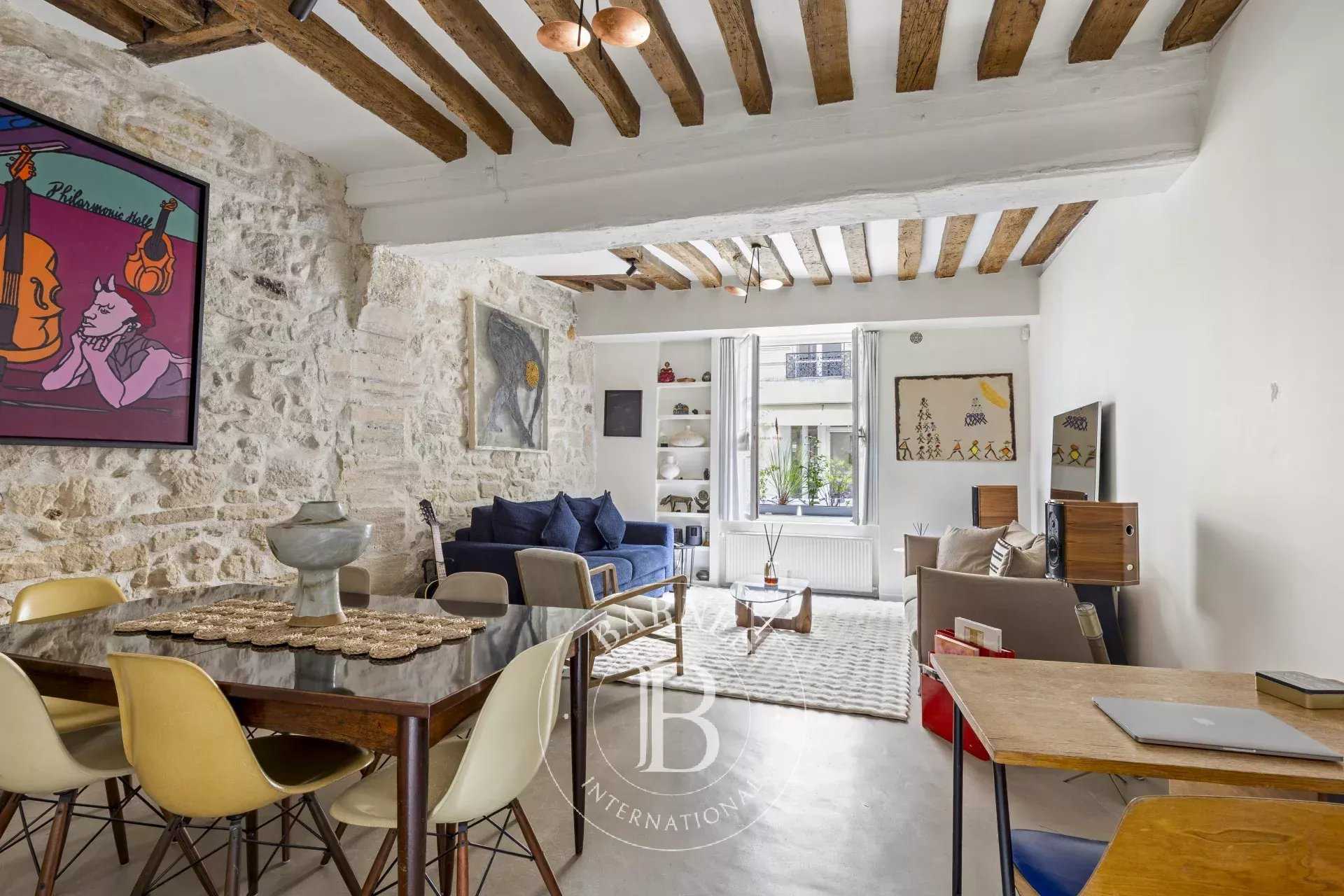 Paris  - Appartement 3 Pièces, 1 Chambre