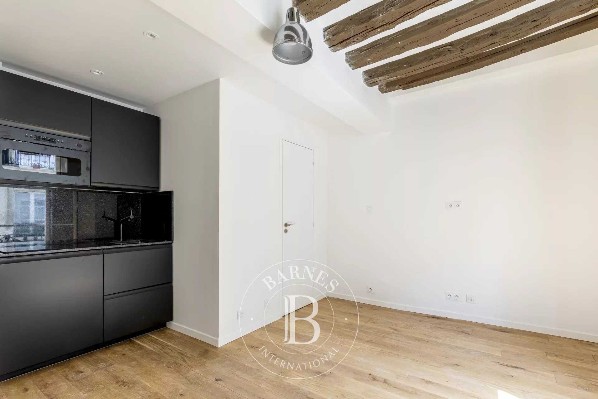 Paris  - Apartment 