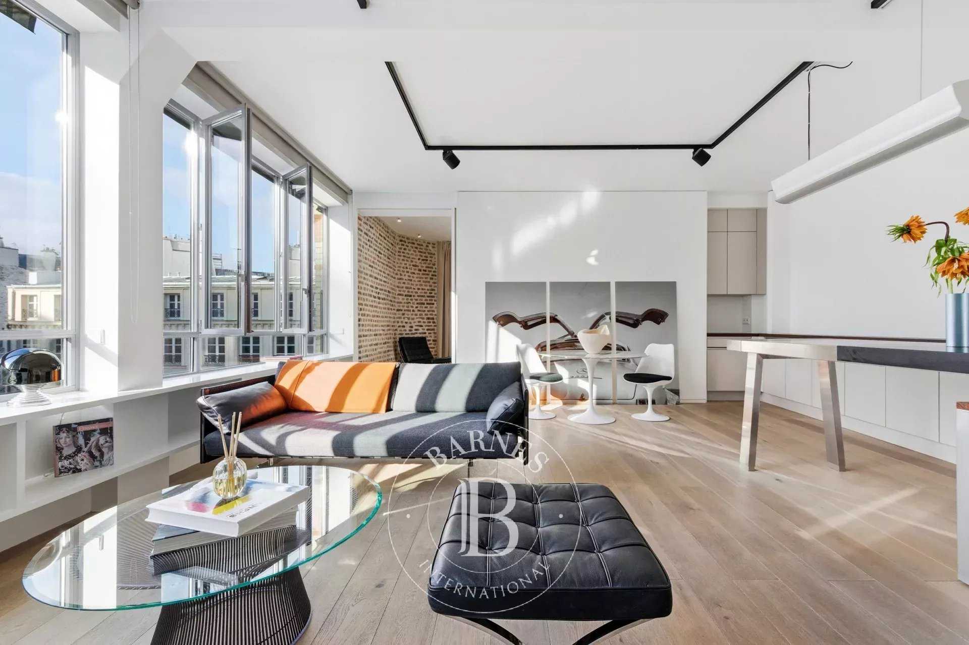 Paris  - Appartement 3 Pi&egrave;ces 2 Chambres