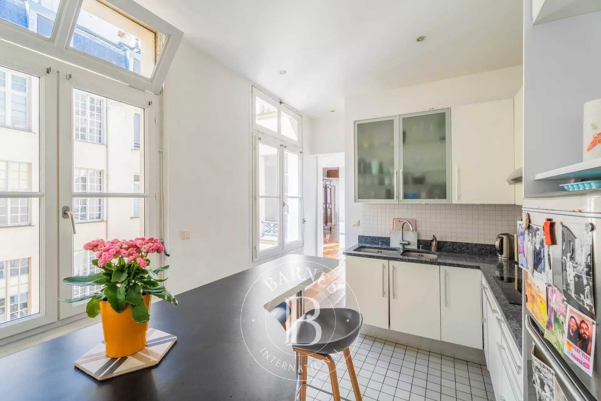 Paris  - Apartment 3 Bedrooms