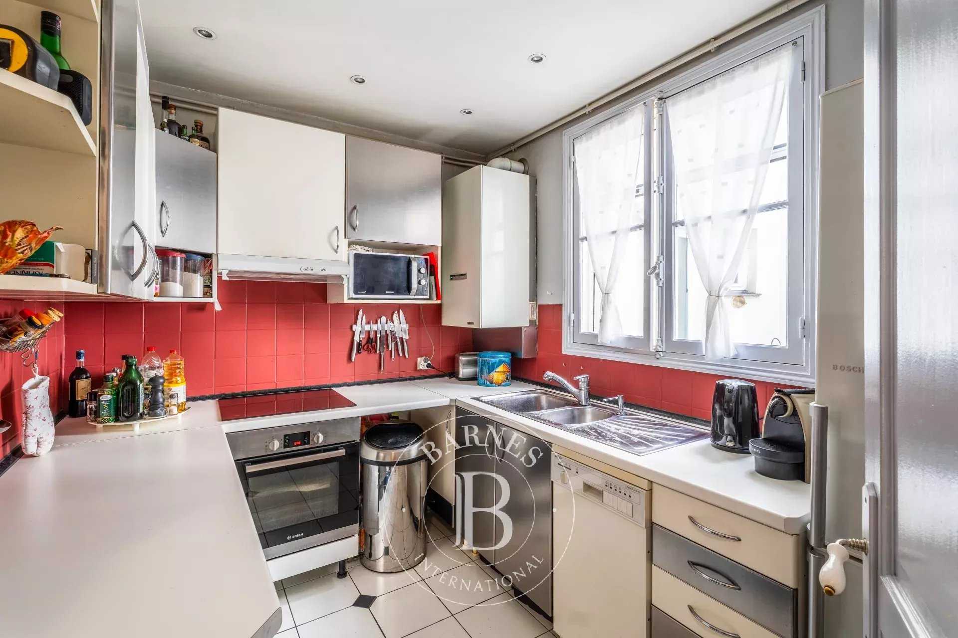 Paris  - Apartment 3 Bedrooms