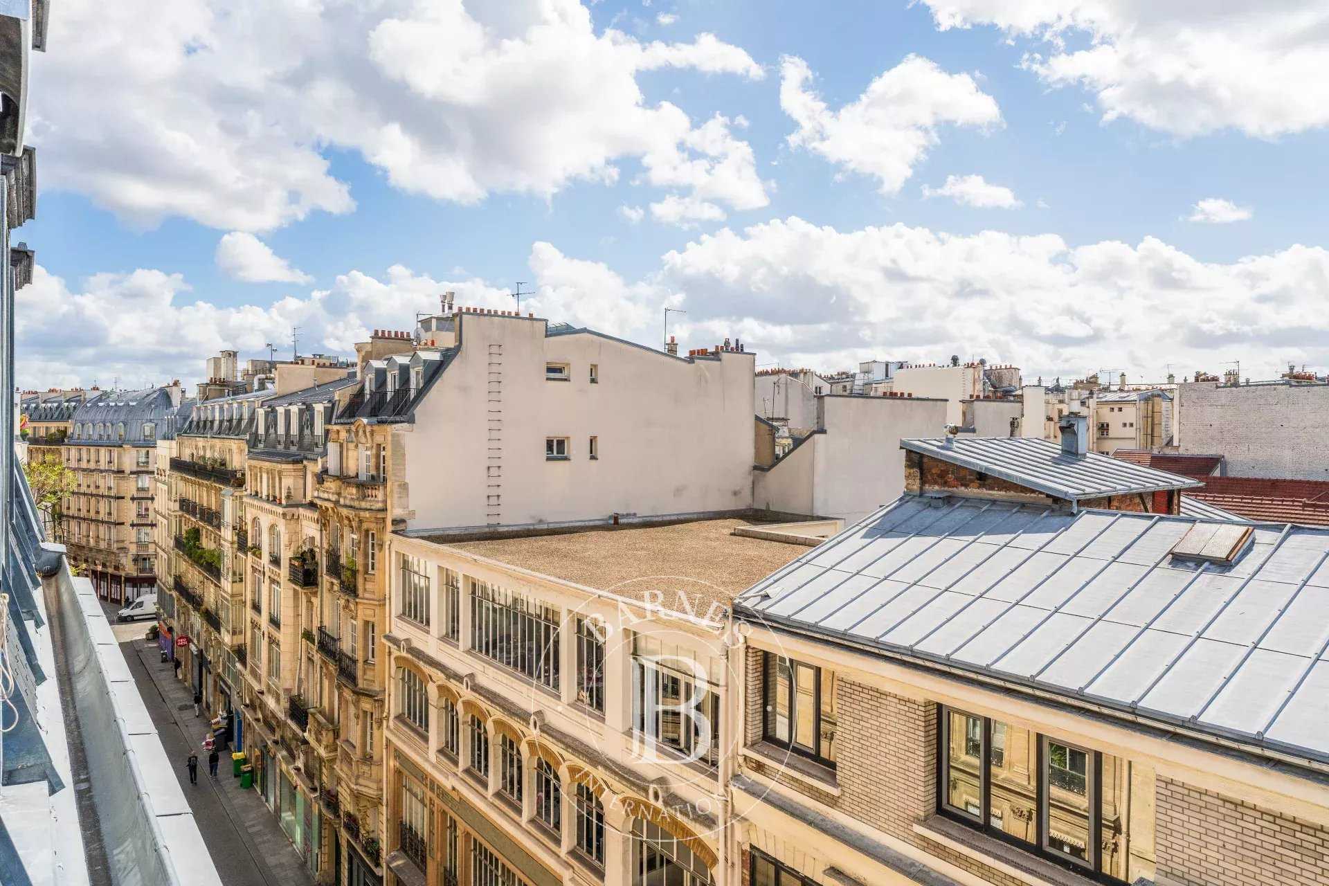 Paris  - Appartement 2 Pièces, 1 Chambre
